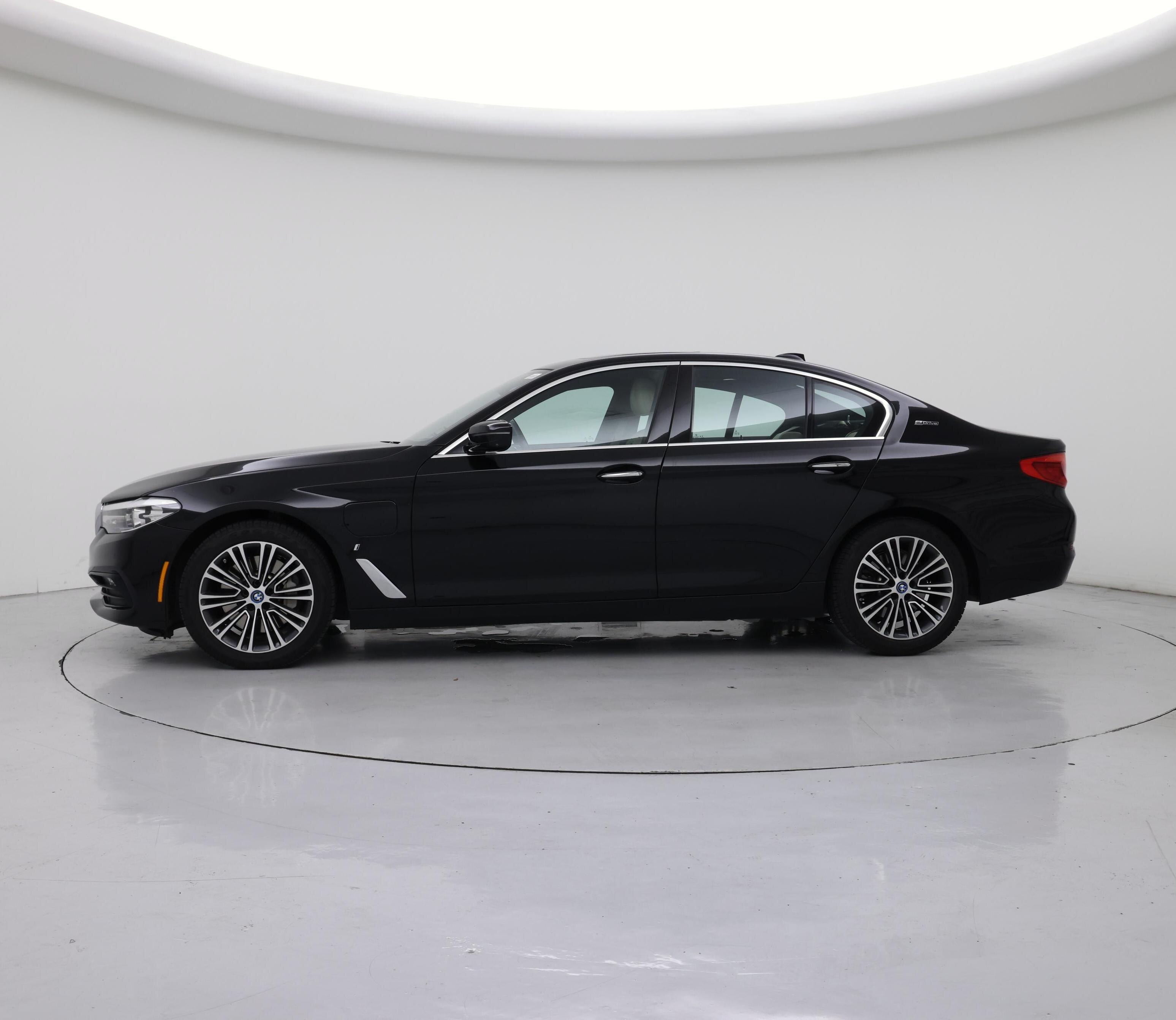 Thumbnail: 2018 BMW 5 Series - 3
