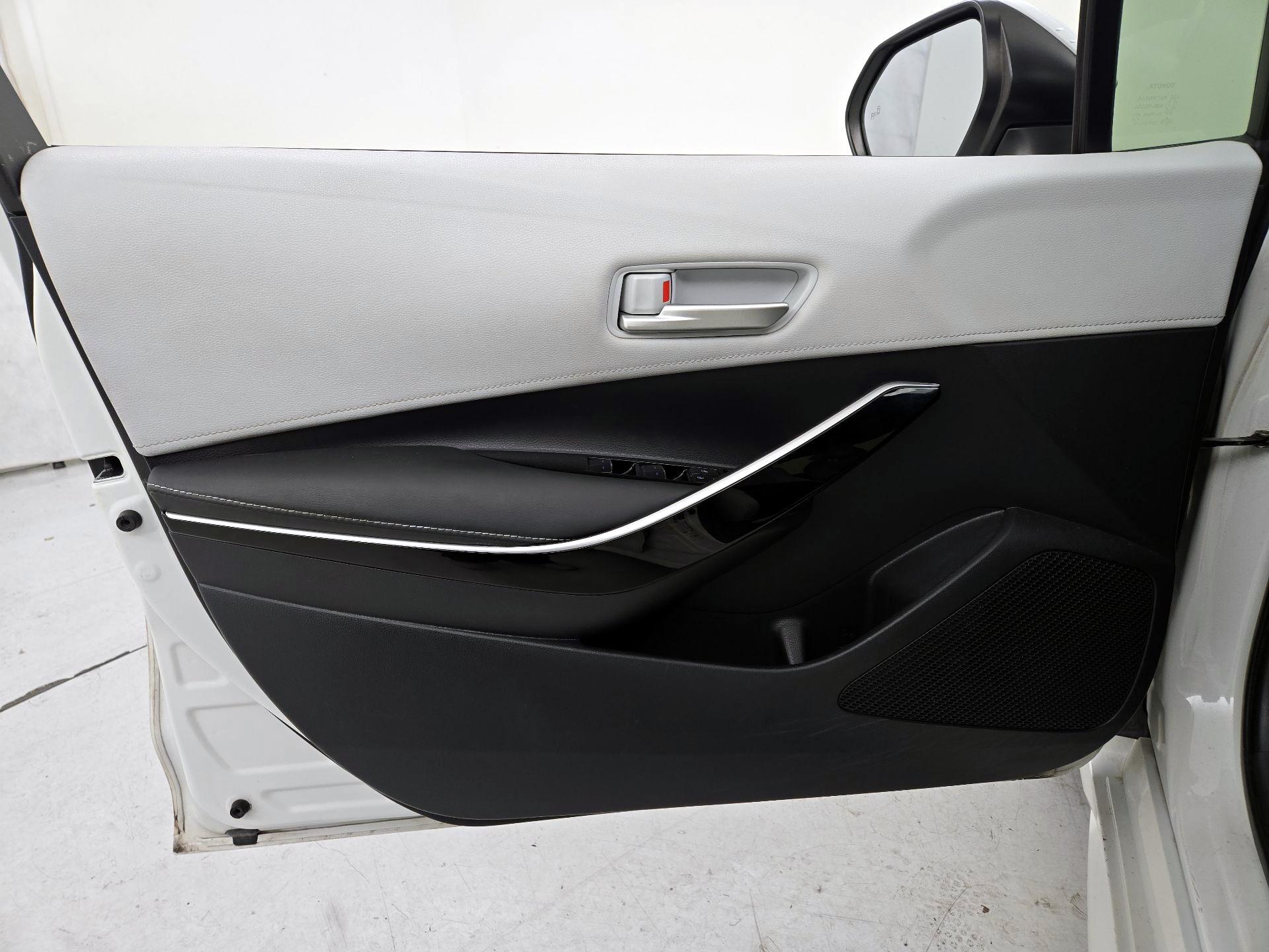 Thumbnail: 2019 Toyota Corolla - 12