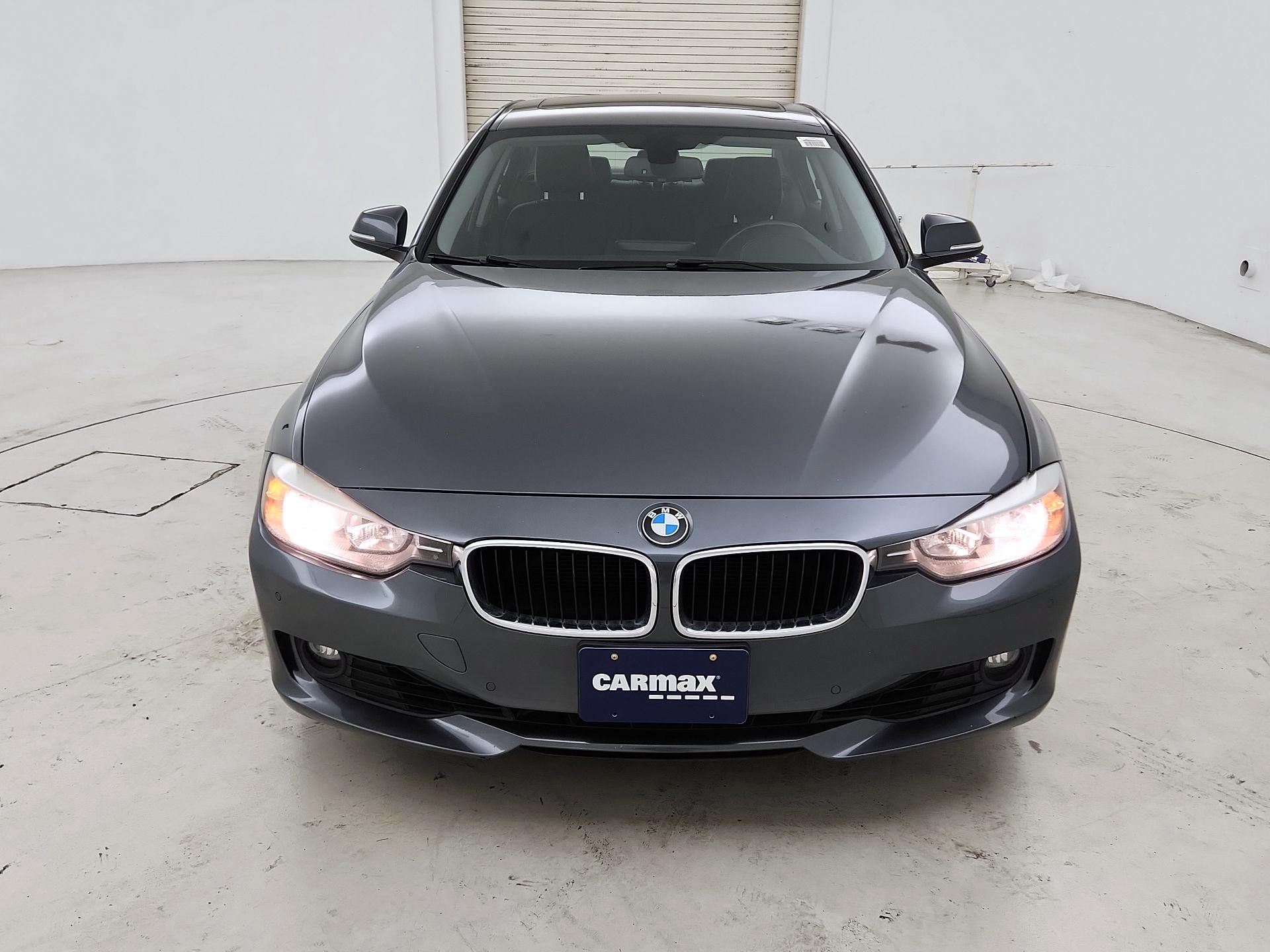 Thumbnail: 2015 BMW 3 Series - 2