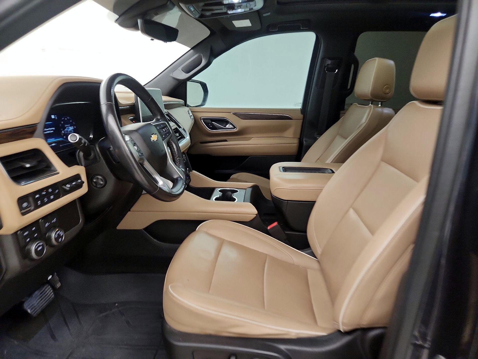 Thumbnail: 2022 Chevrolet Suburban - 9