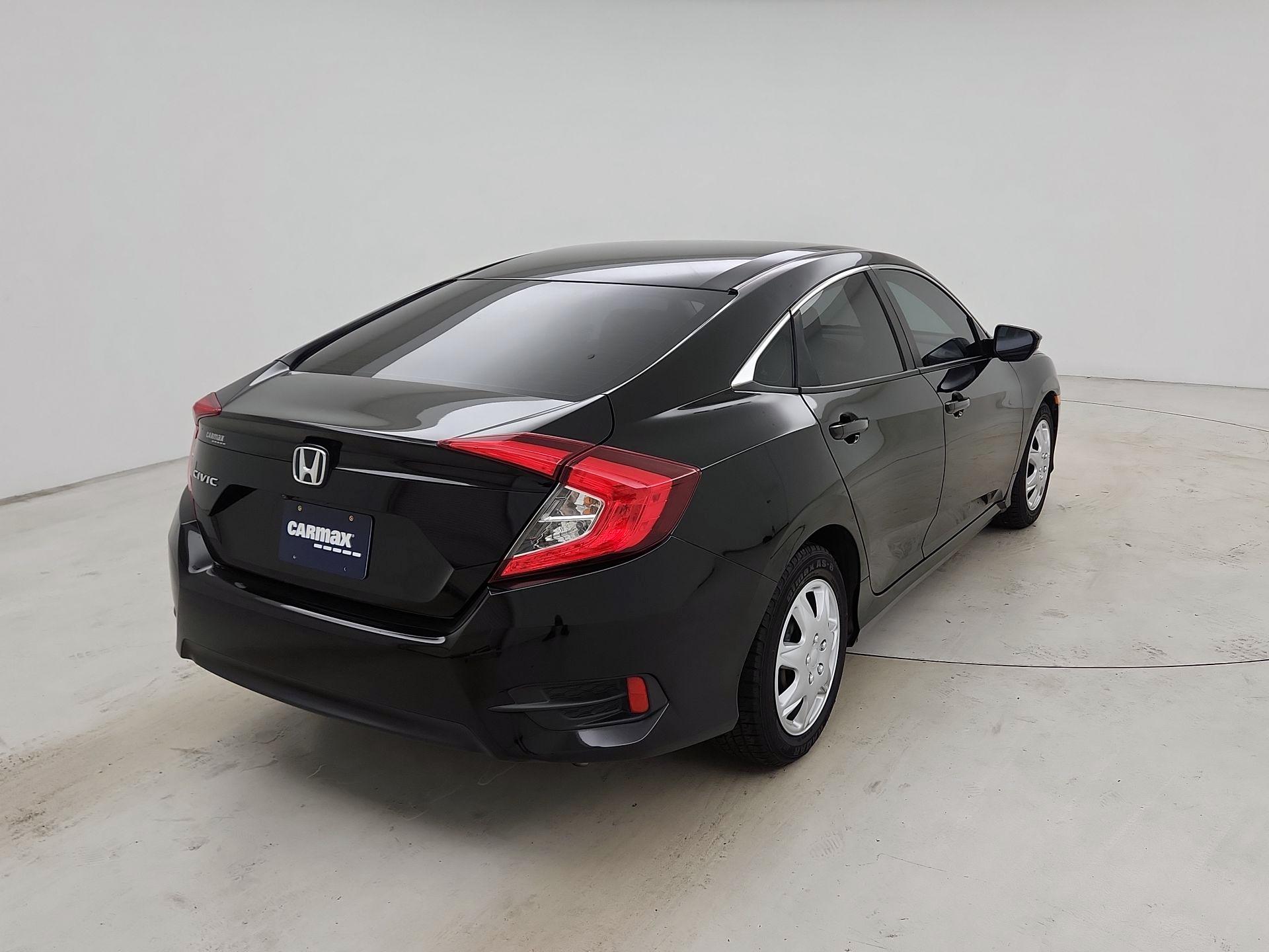 Thumbnail: 2018 Honda Civic - 5