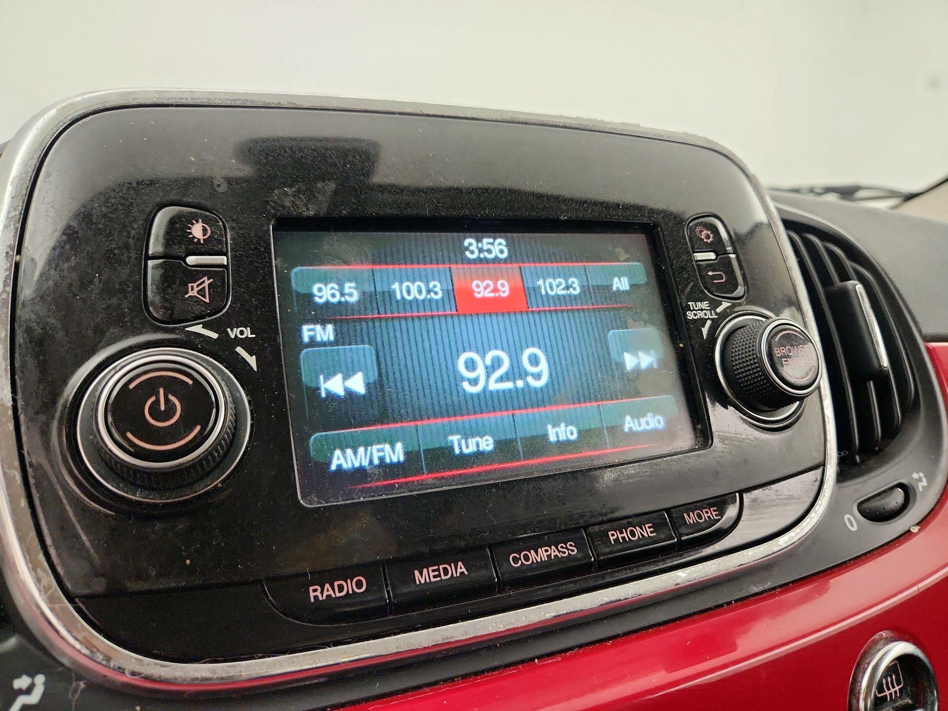 Thumbnail: 2017 Fiat 500 - 11