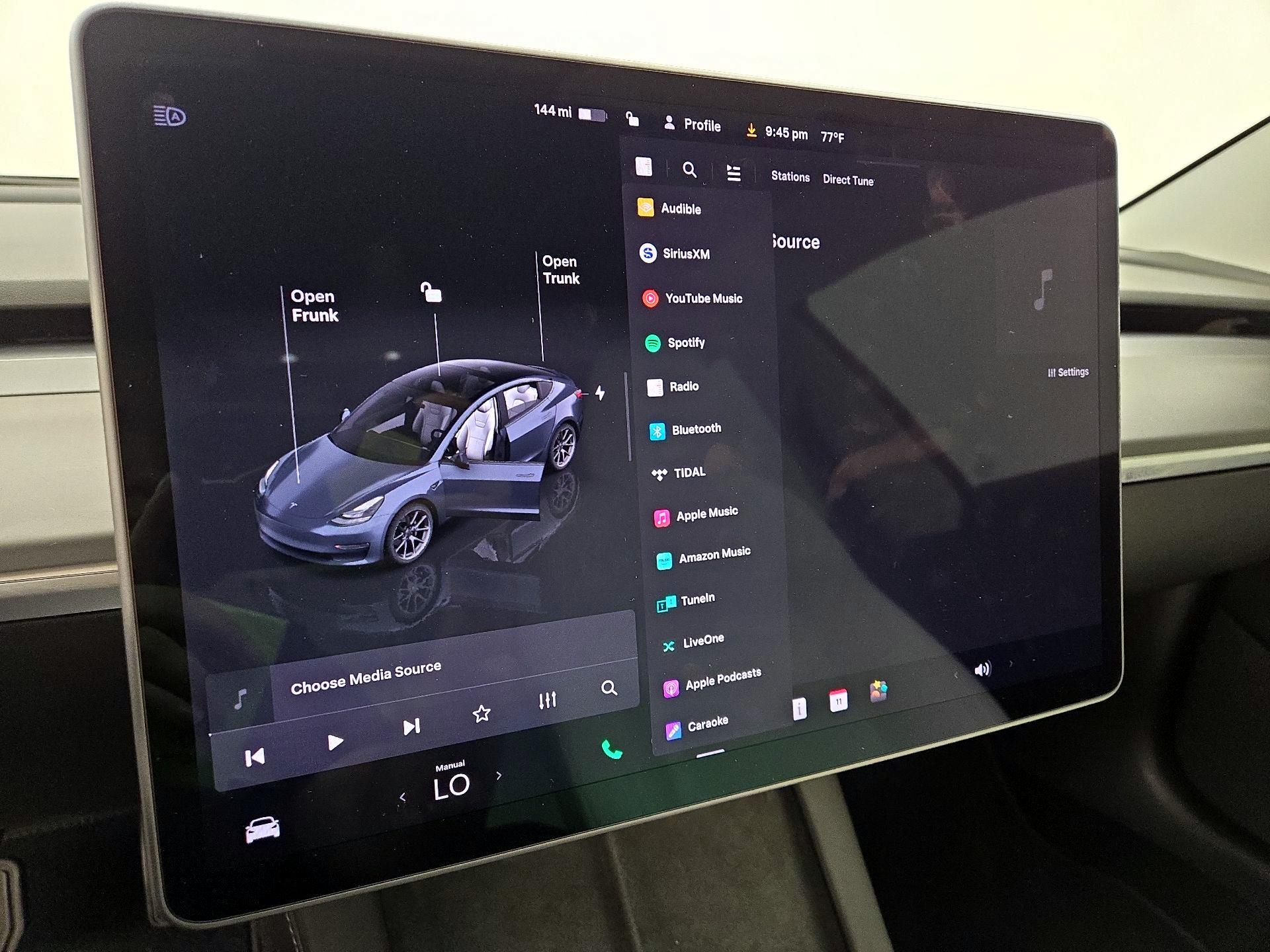 Thumbnail: 2022 Tesla Model 3 - 15