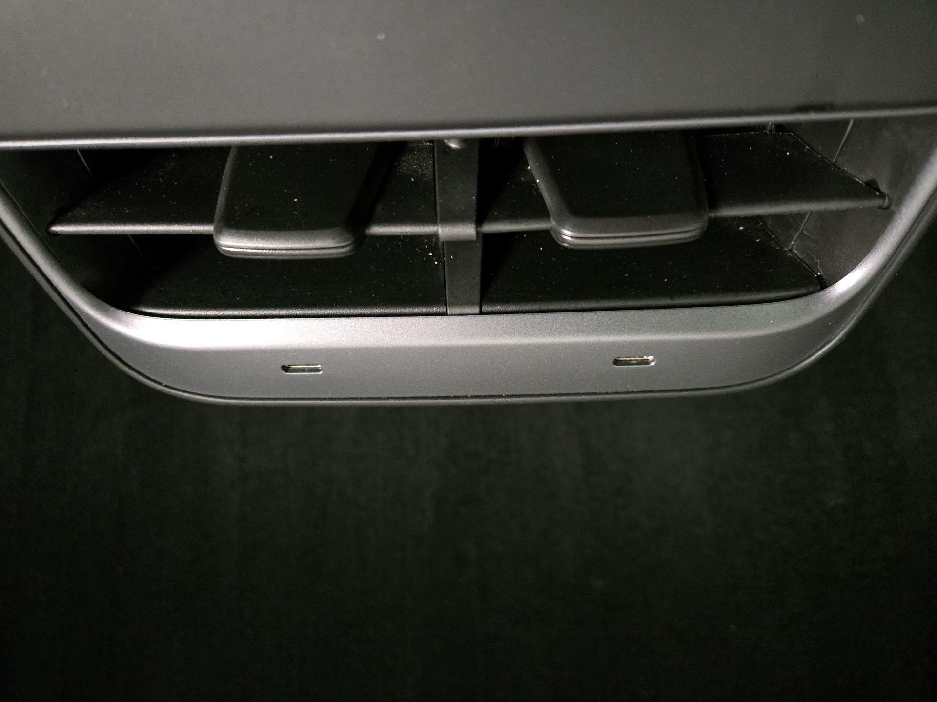Thumbnail: 2022 Tesla Model 3 - 18