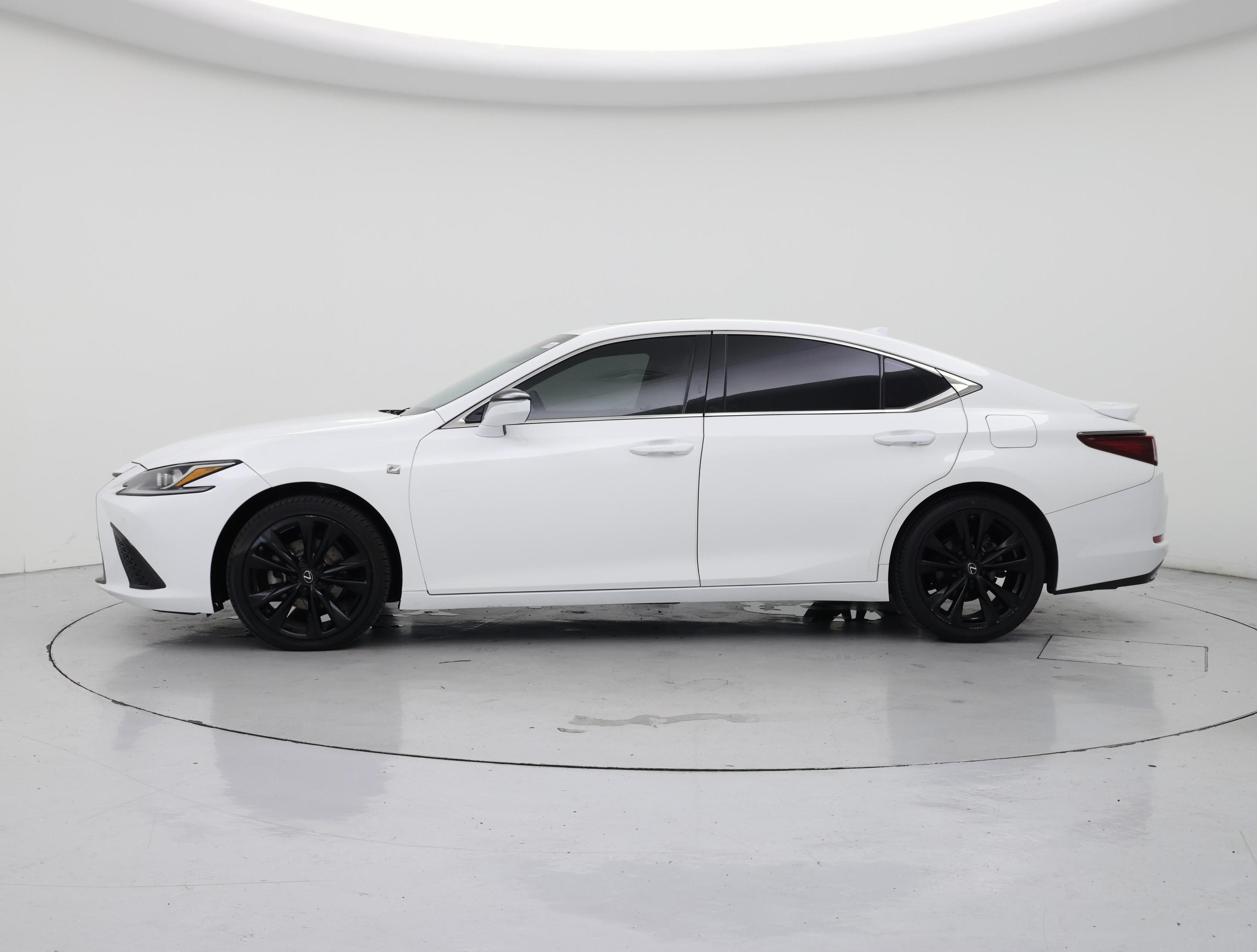 Thumbnail: 2023 Lexus ES - 3