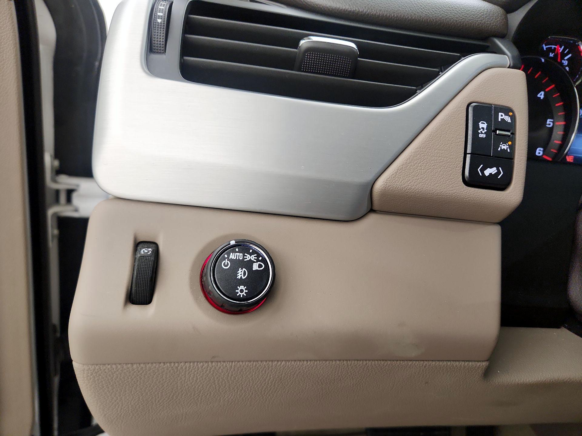 Thumbnail: 2016 GMC Yukon - 13