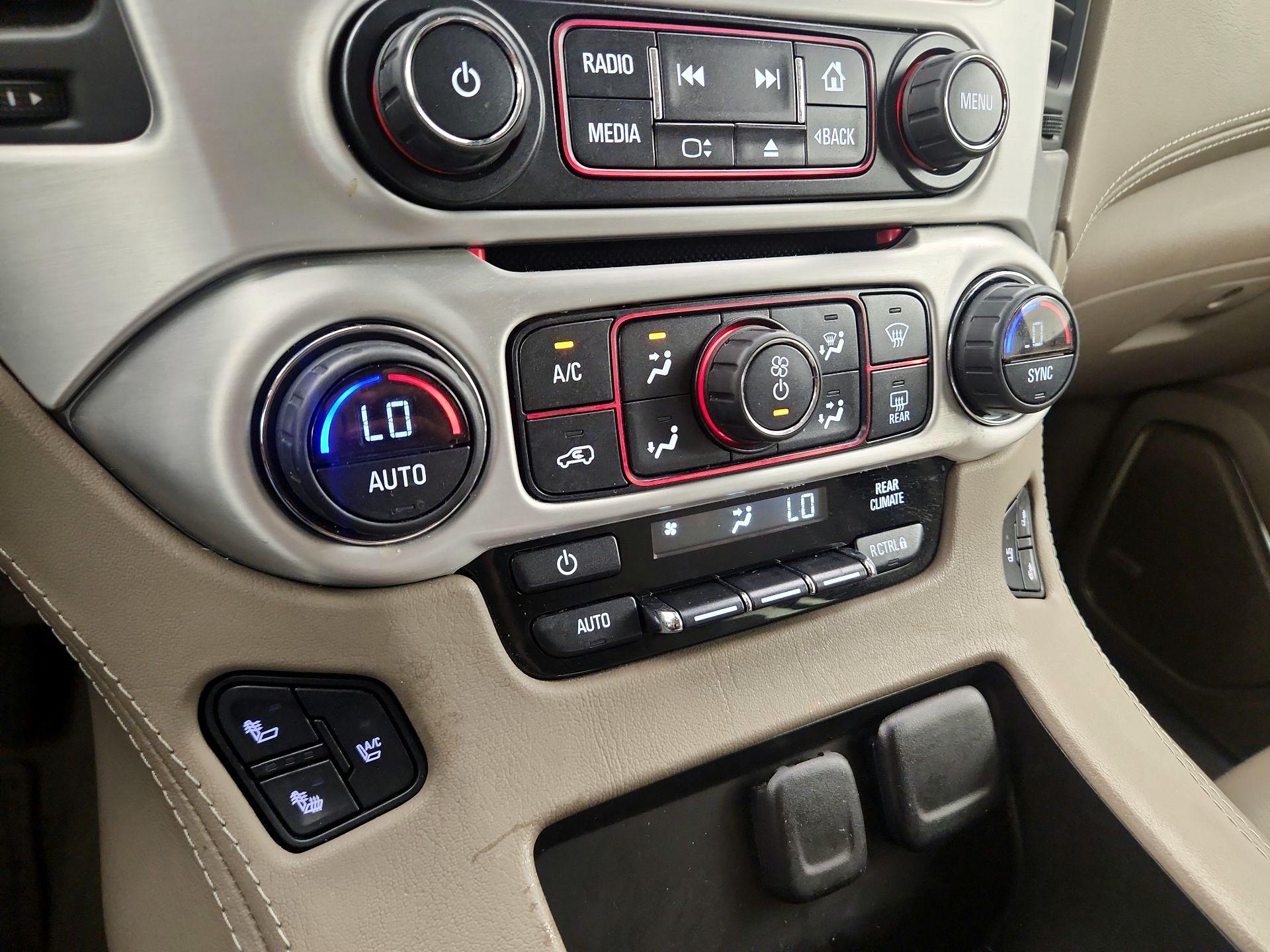Thumbnail: 2016 GMC Yukon - 17