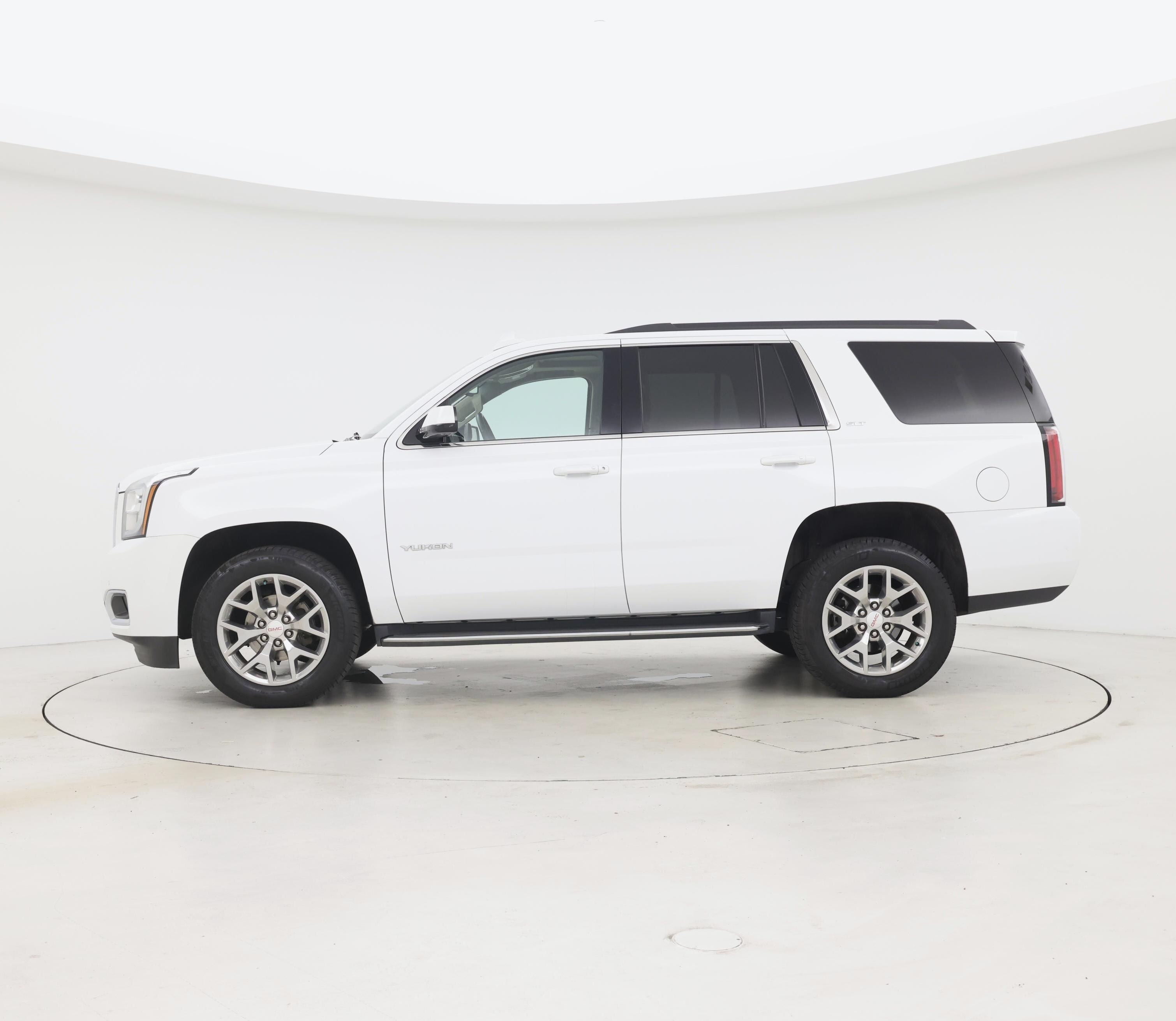 Thumbnail: 2016 GMC Yukon - 3