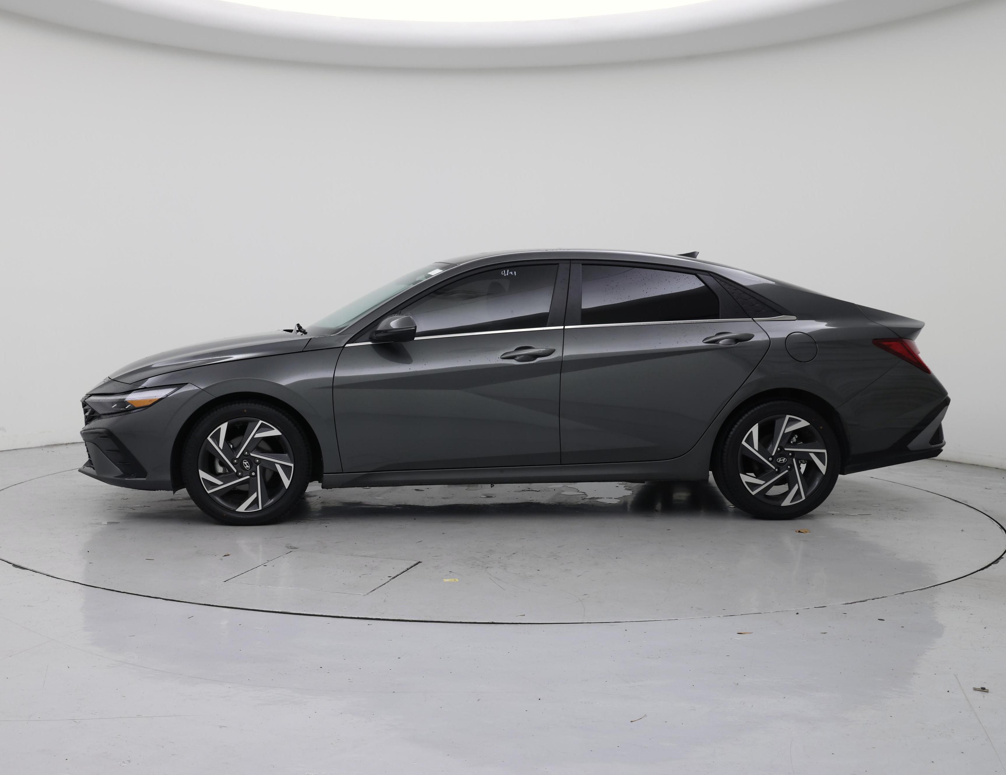 Thumbnail: 2025 Hyundai Elantra - 3