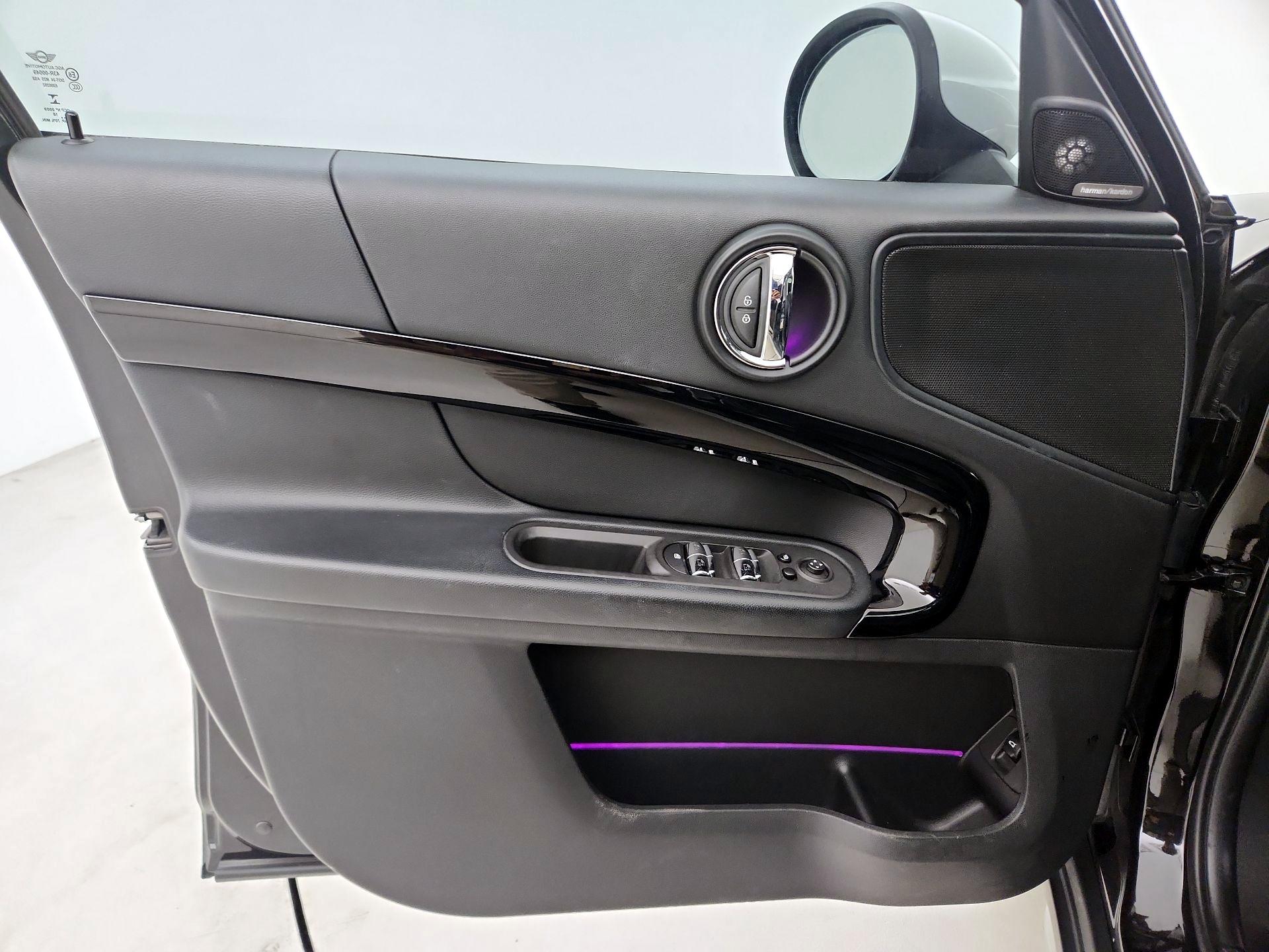 Thumbnail: 2019 MINI Cooper Countryman - 10