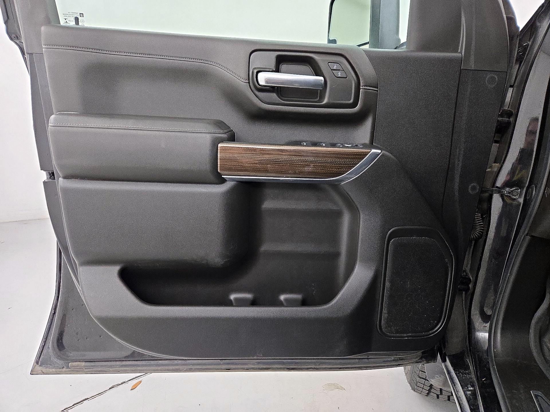 Thumbnail: 2022 Chevrolet Silverado 2500 - 12
