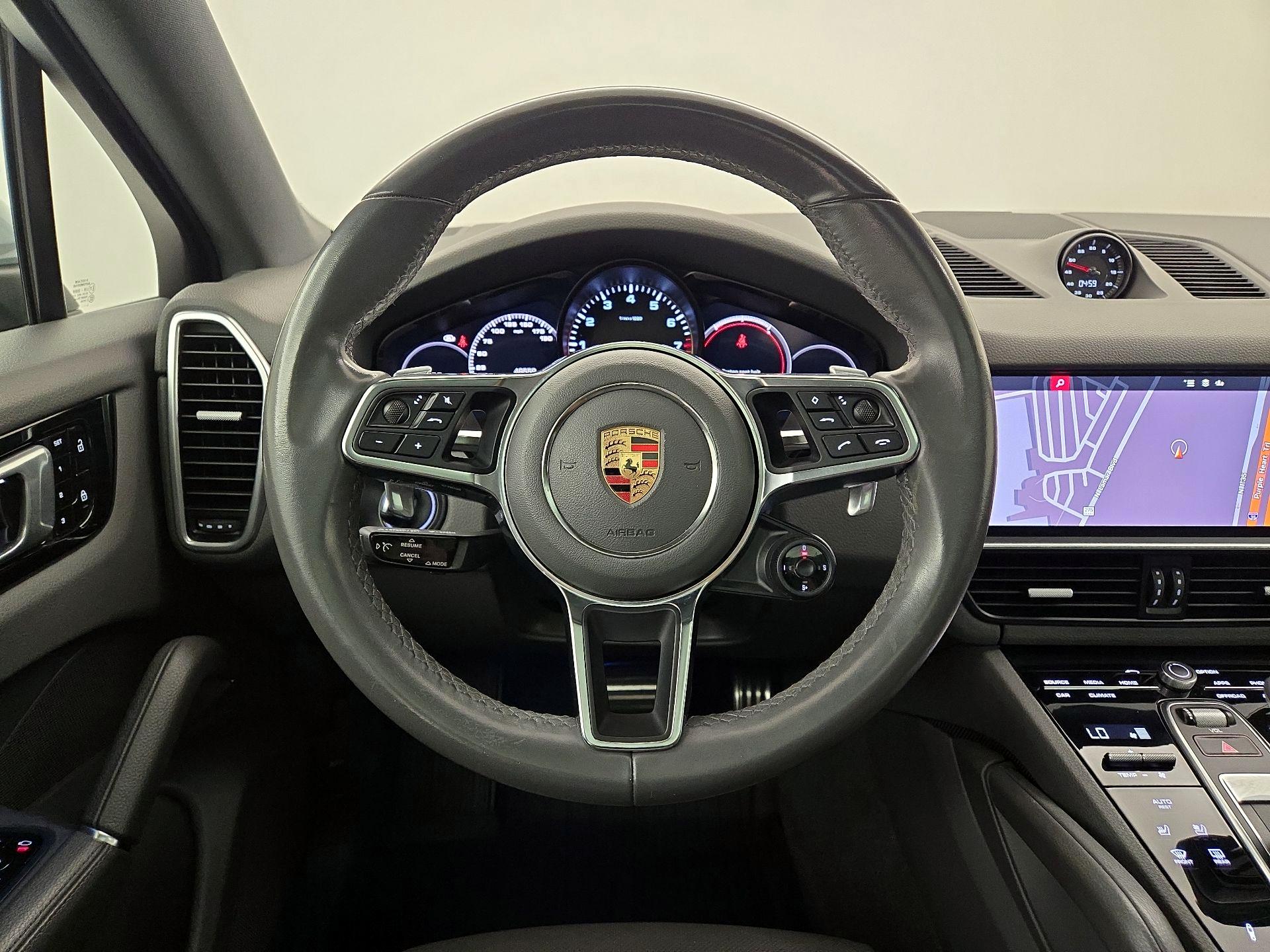 Thumbnail: 2020 Porsche Cayenne - 10