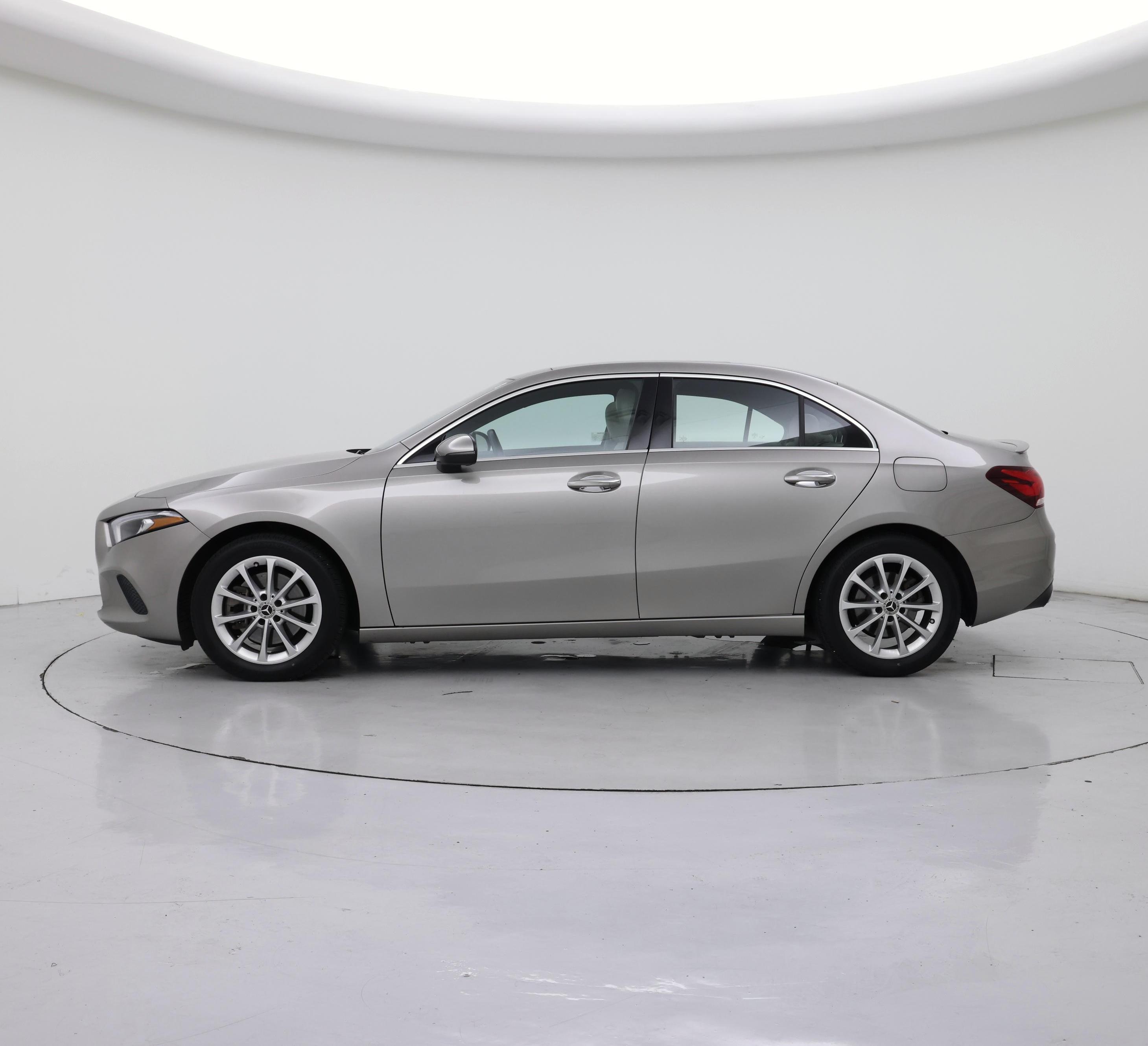 Thumbnail: 2019 Mercedes-Benz A-Class - 3