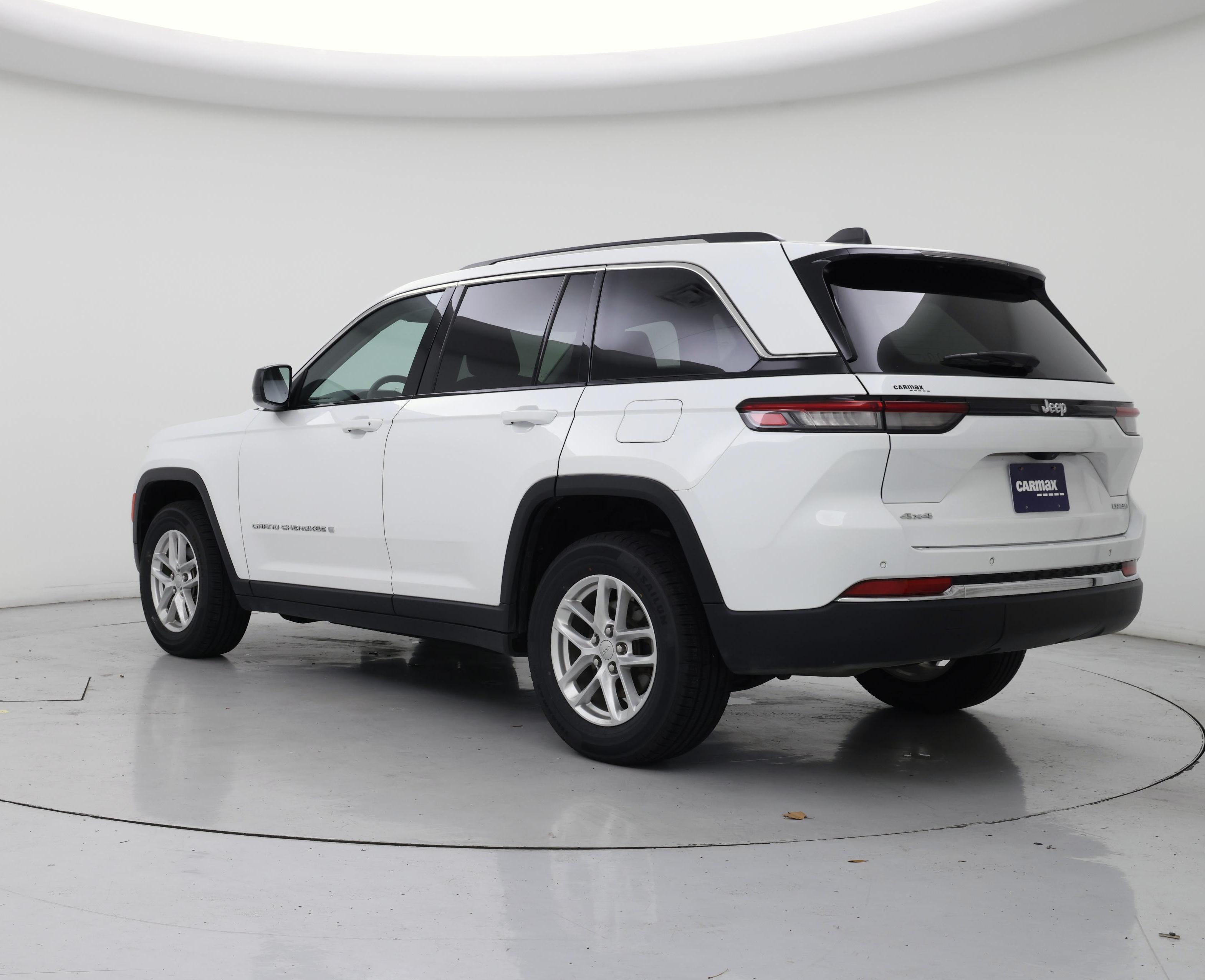 Thumbnail: 2023 Jeep Grand Cherokee - 2
