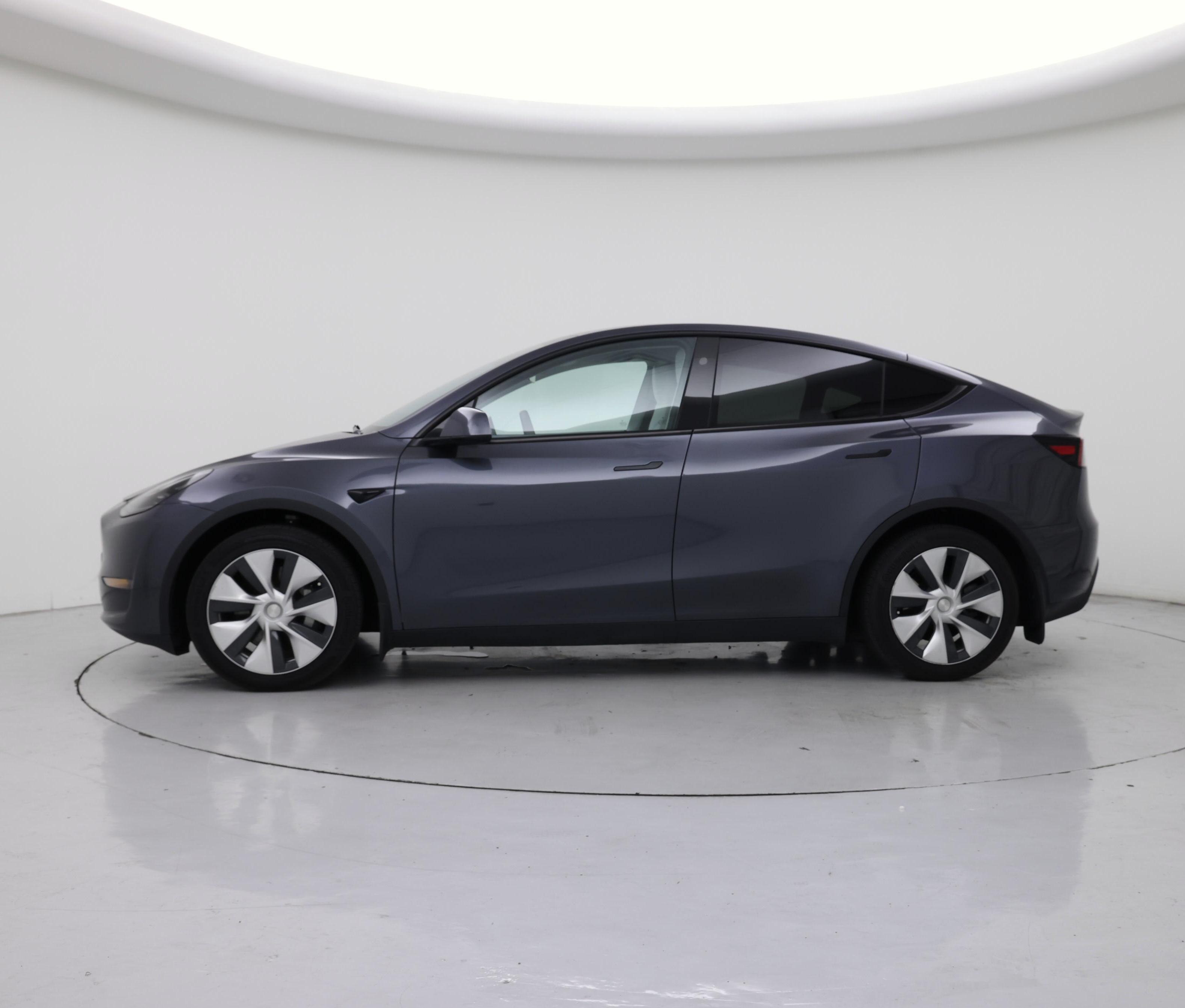 Thumbnail: 2023 Tesla Model Y - 3