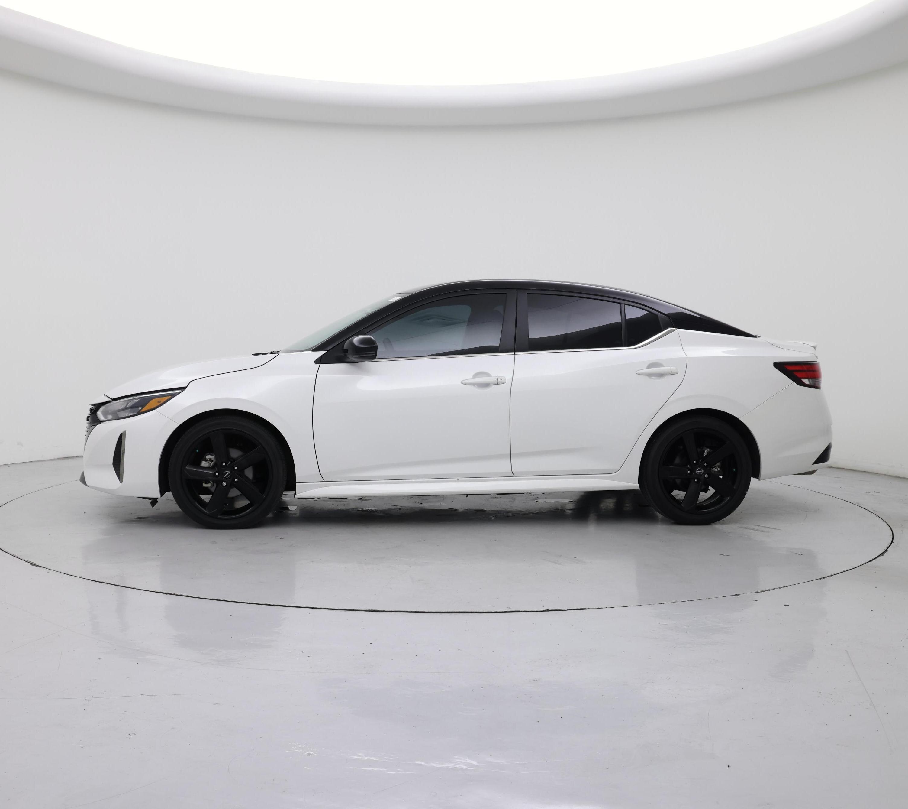 Thumbnail: 2024 Nissan Sentra - 3