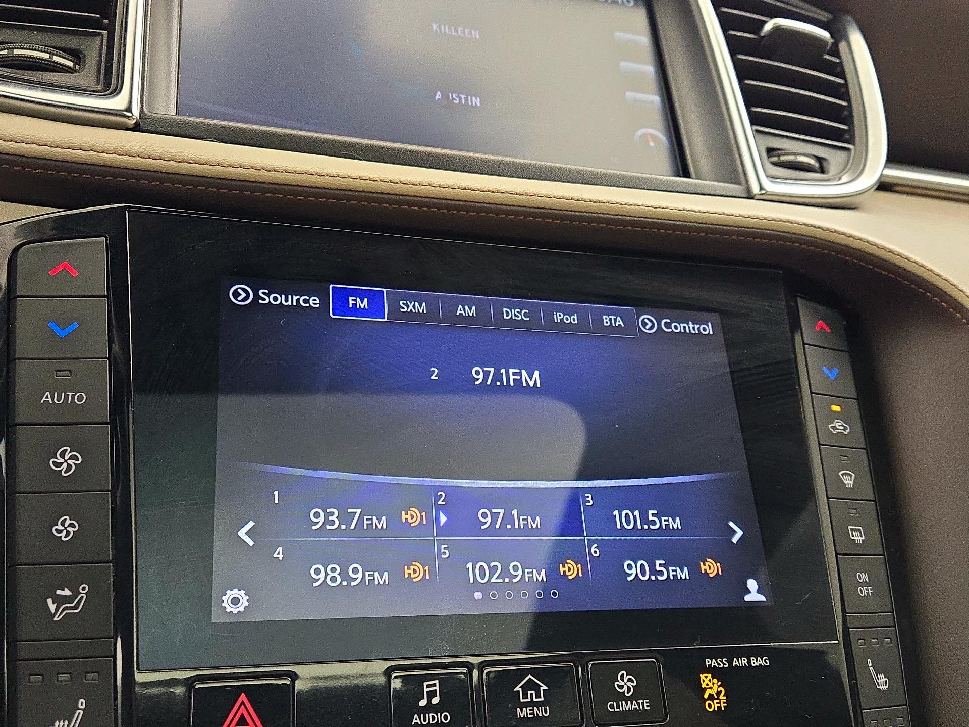 Thumbnail: 2019 INFINITI QX50 - 16