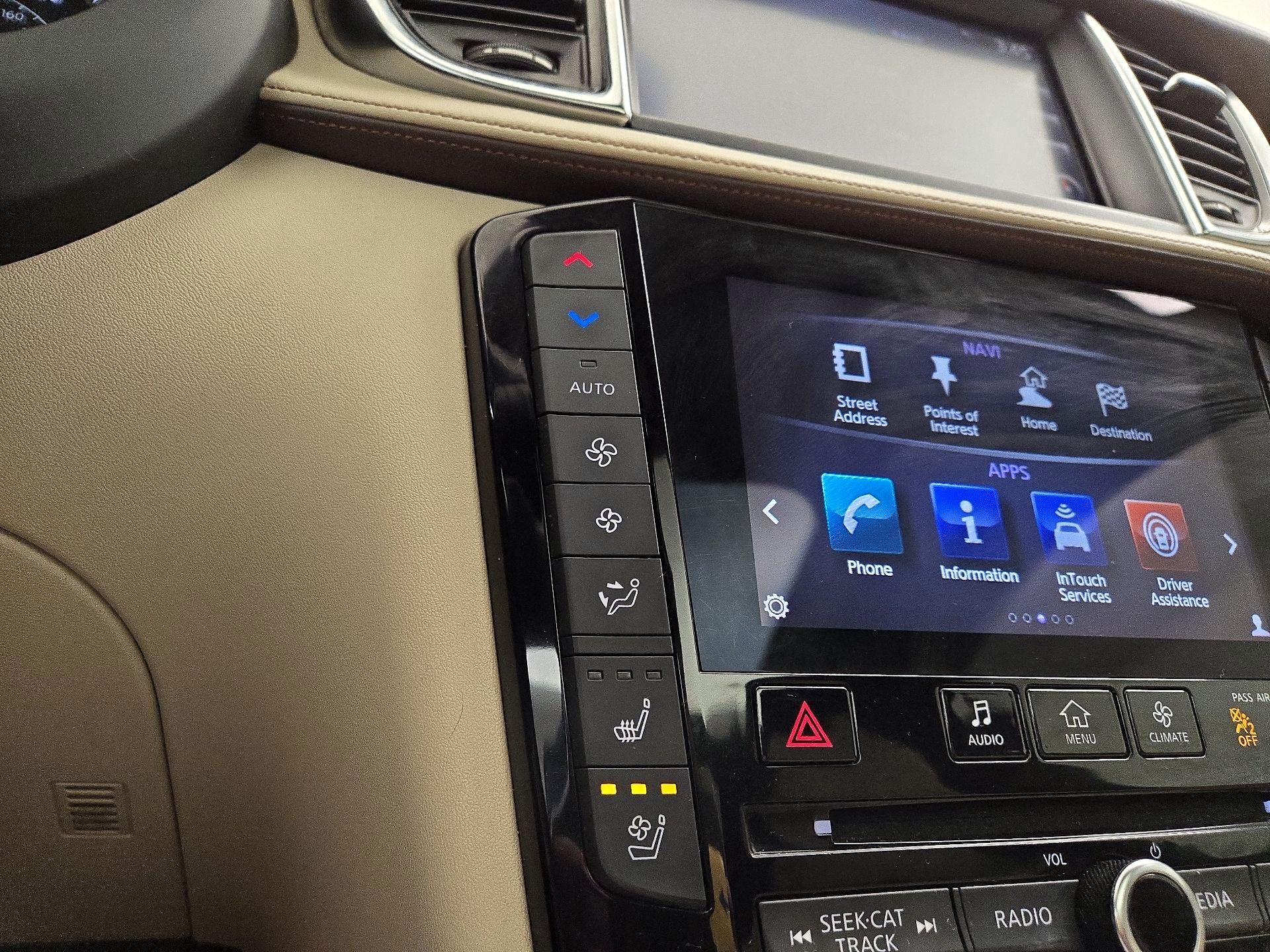 Thumbnail: 2019 INFINITI QX50 - 17