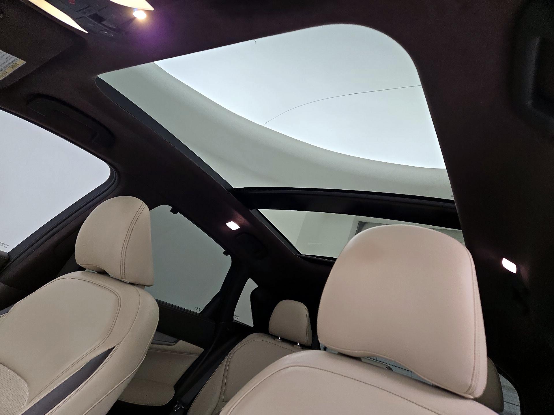 Thumbnail: 2019 INFINITI QX50 - 20
