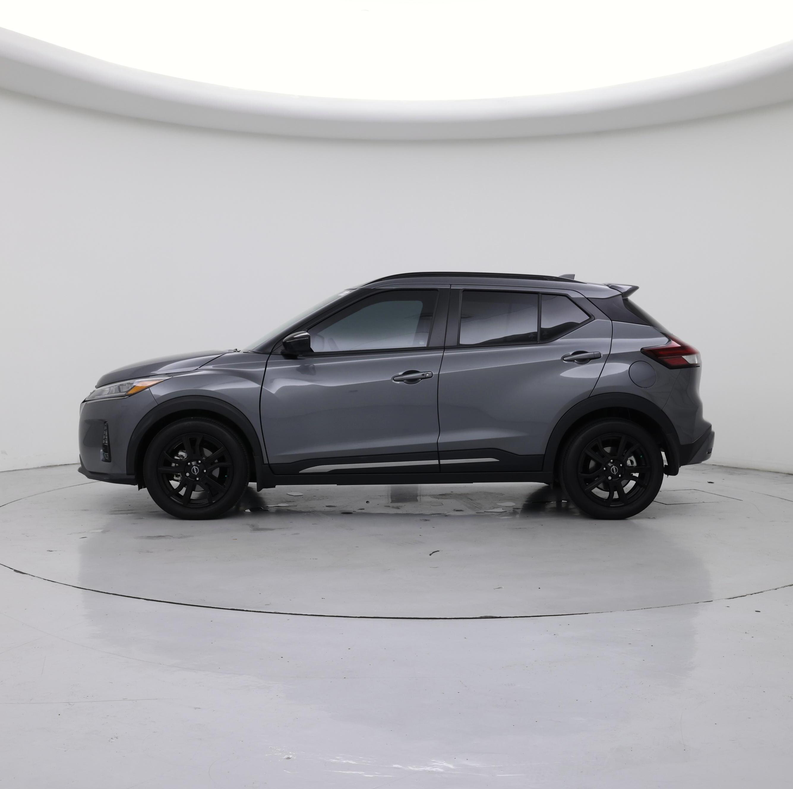 Thumbnail: 2024 Nissan Kicks - 3
