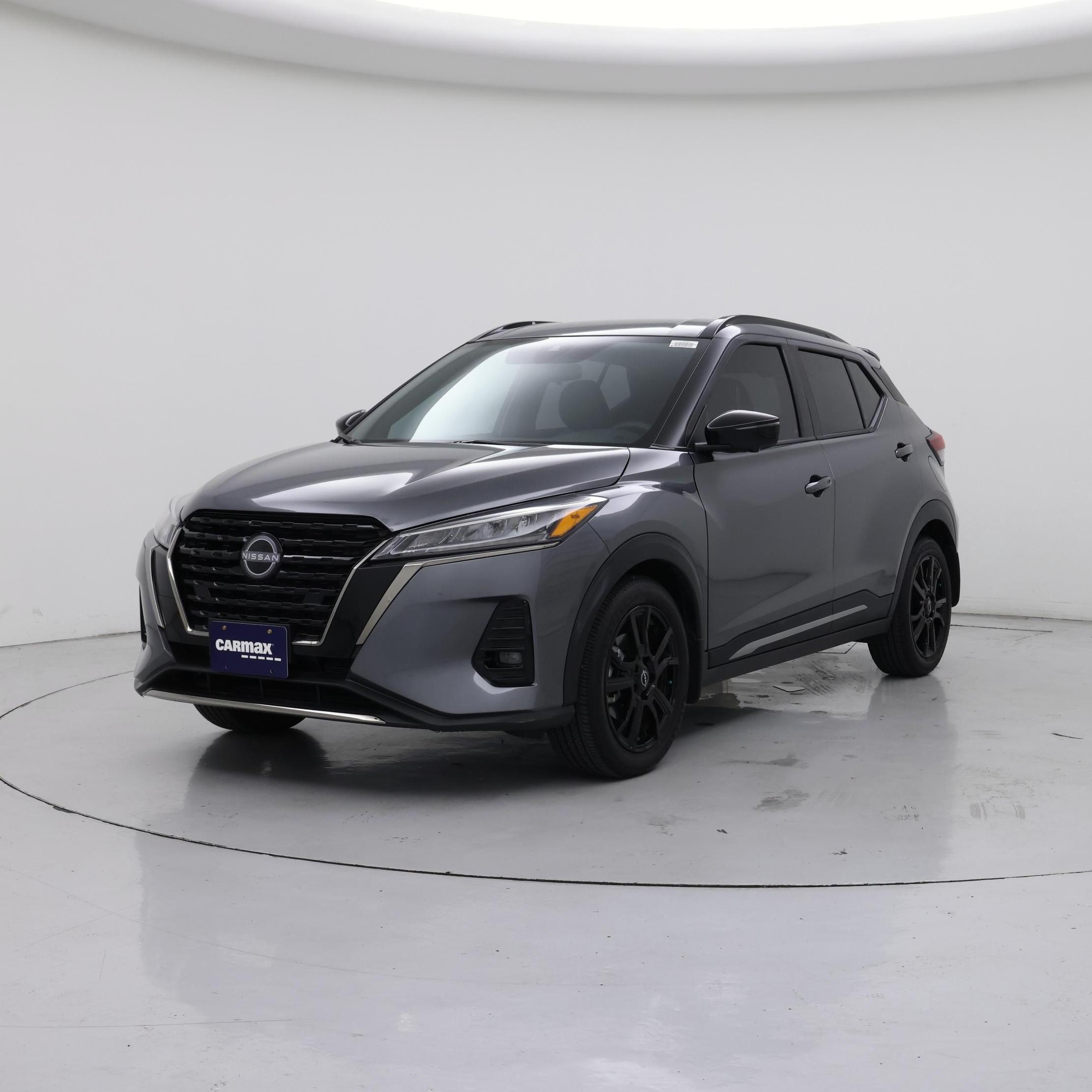 Thumbnail: 2024 Nissan Kicks - 4