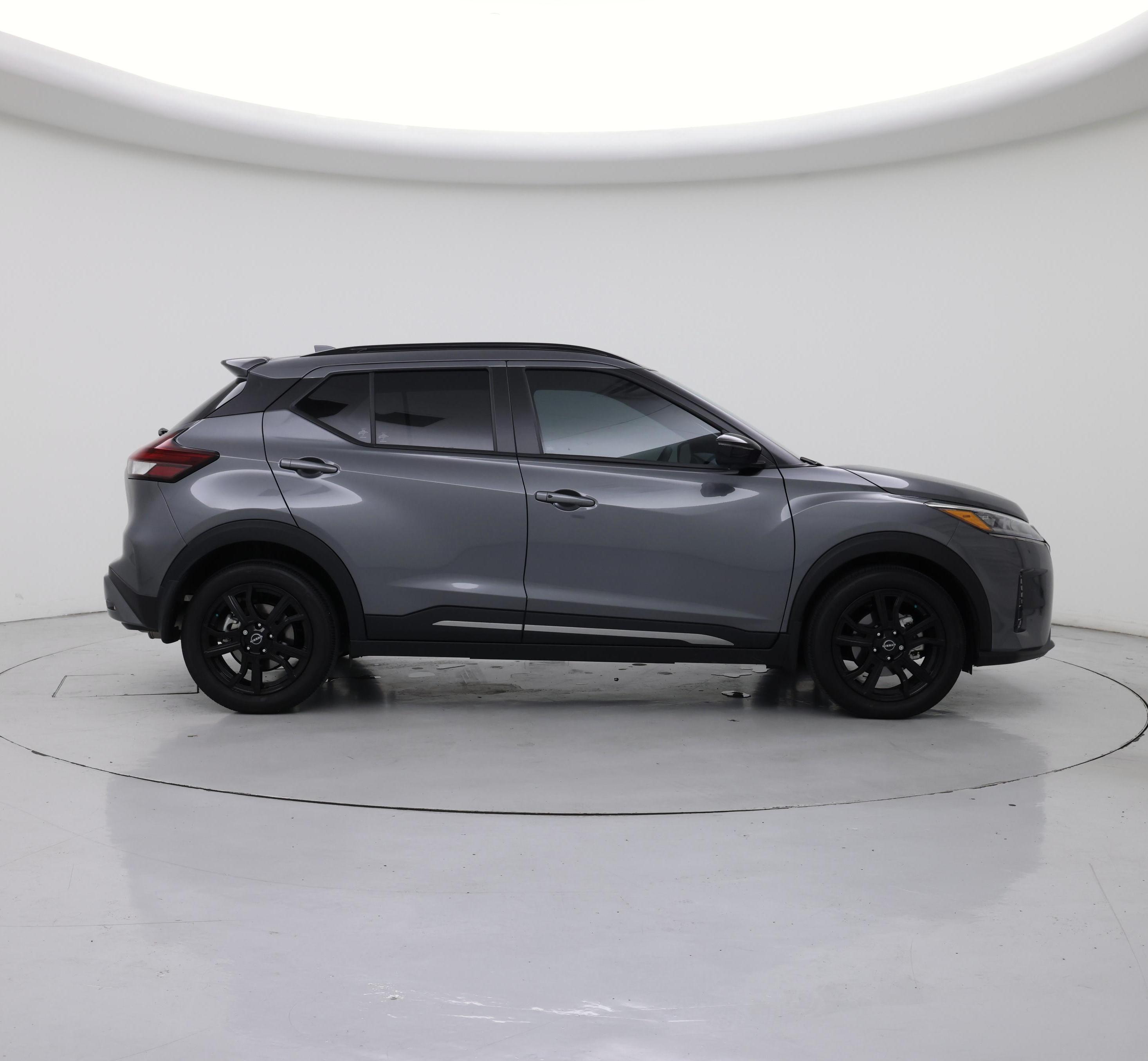 Thumbnail: 2024 Nissan Kicks - 7