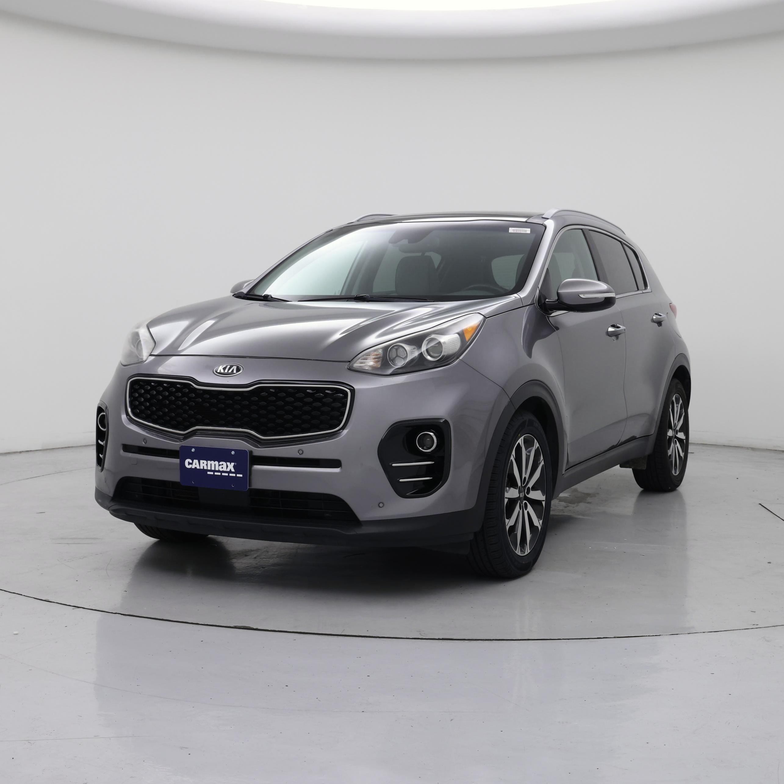 Thumbnail: 2017 Kia Sportage - 4