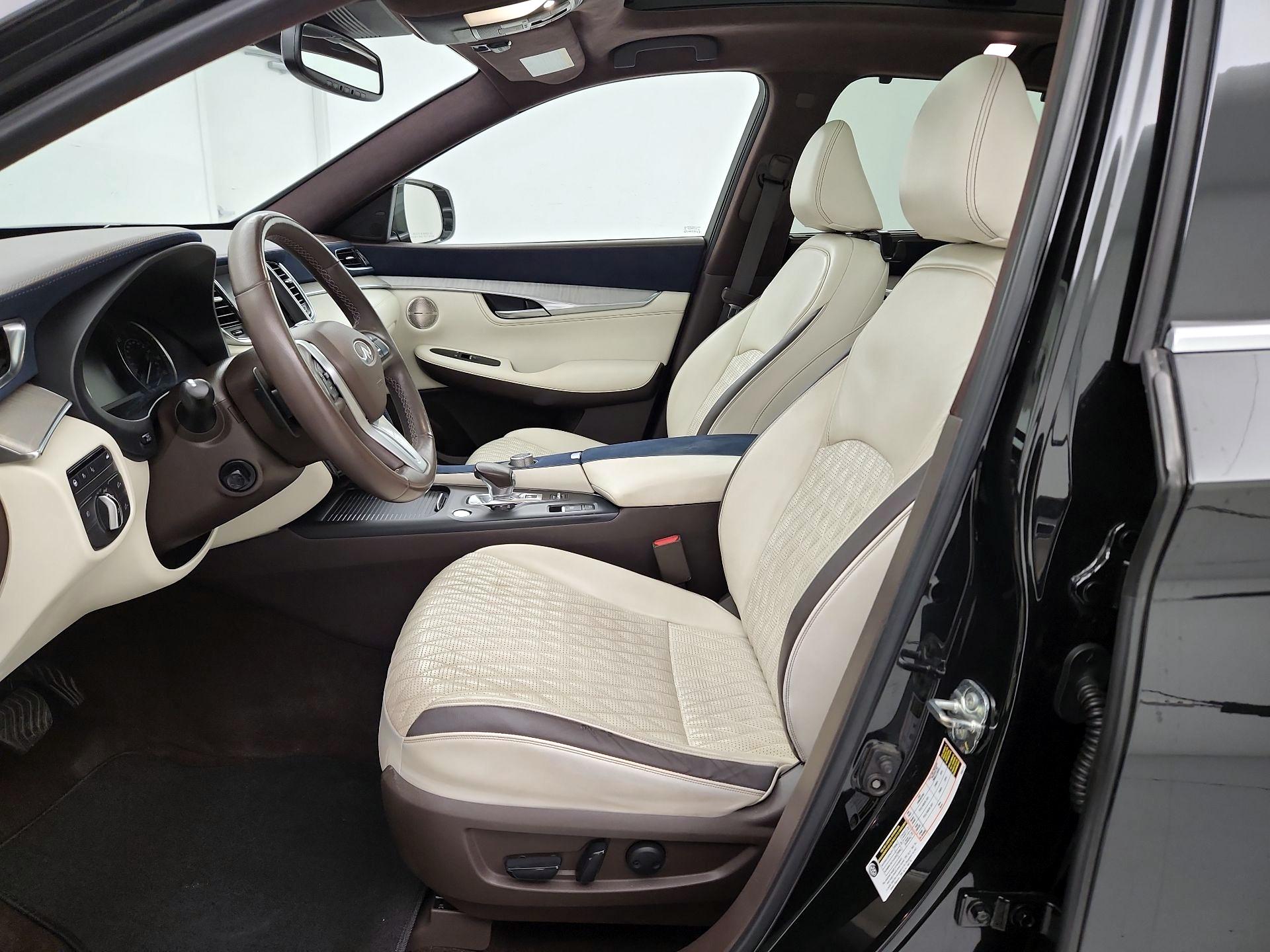 Thumbnail: 2021 INFINITI QX50 - 11