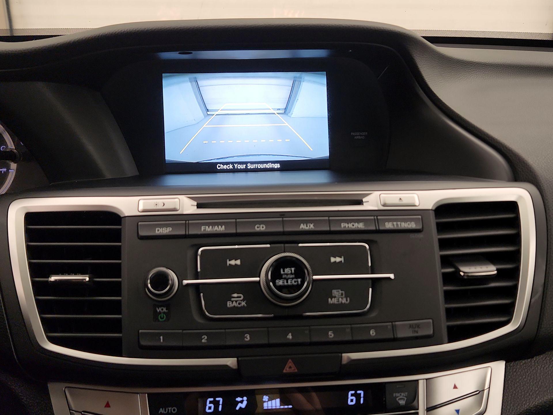 Thumbnail: 2015 Honda Accord - 14