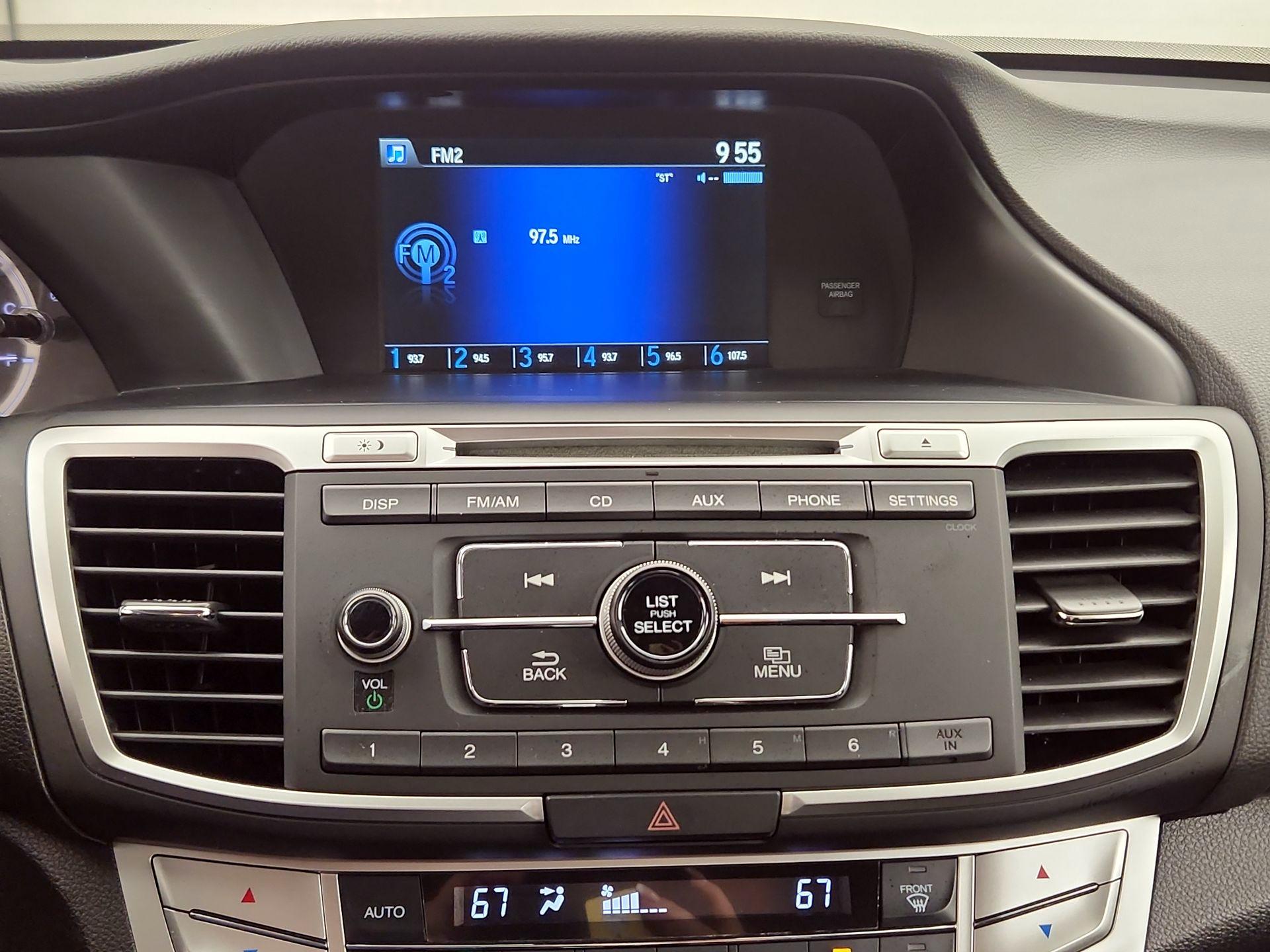 Thumbnail: 2015 Honda Accord - 15