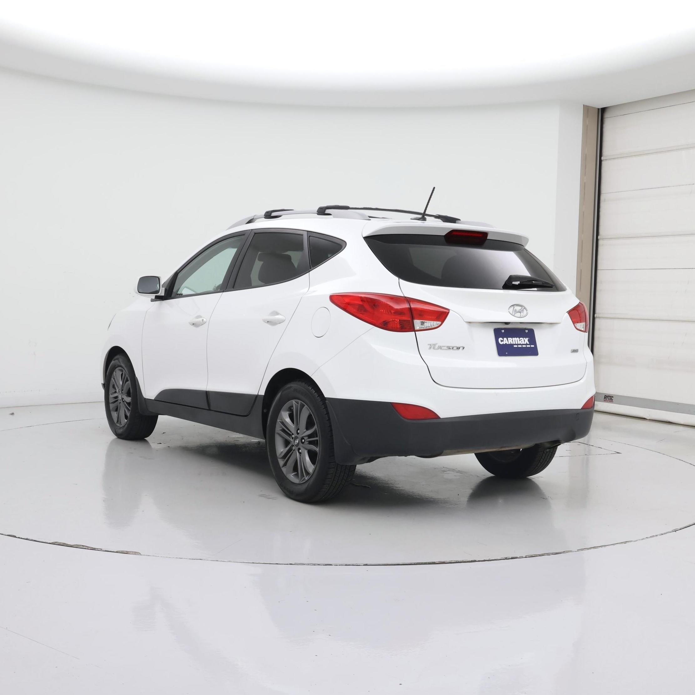Thumbnail: 2015 Hyundai Tucson - 2