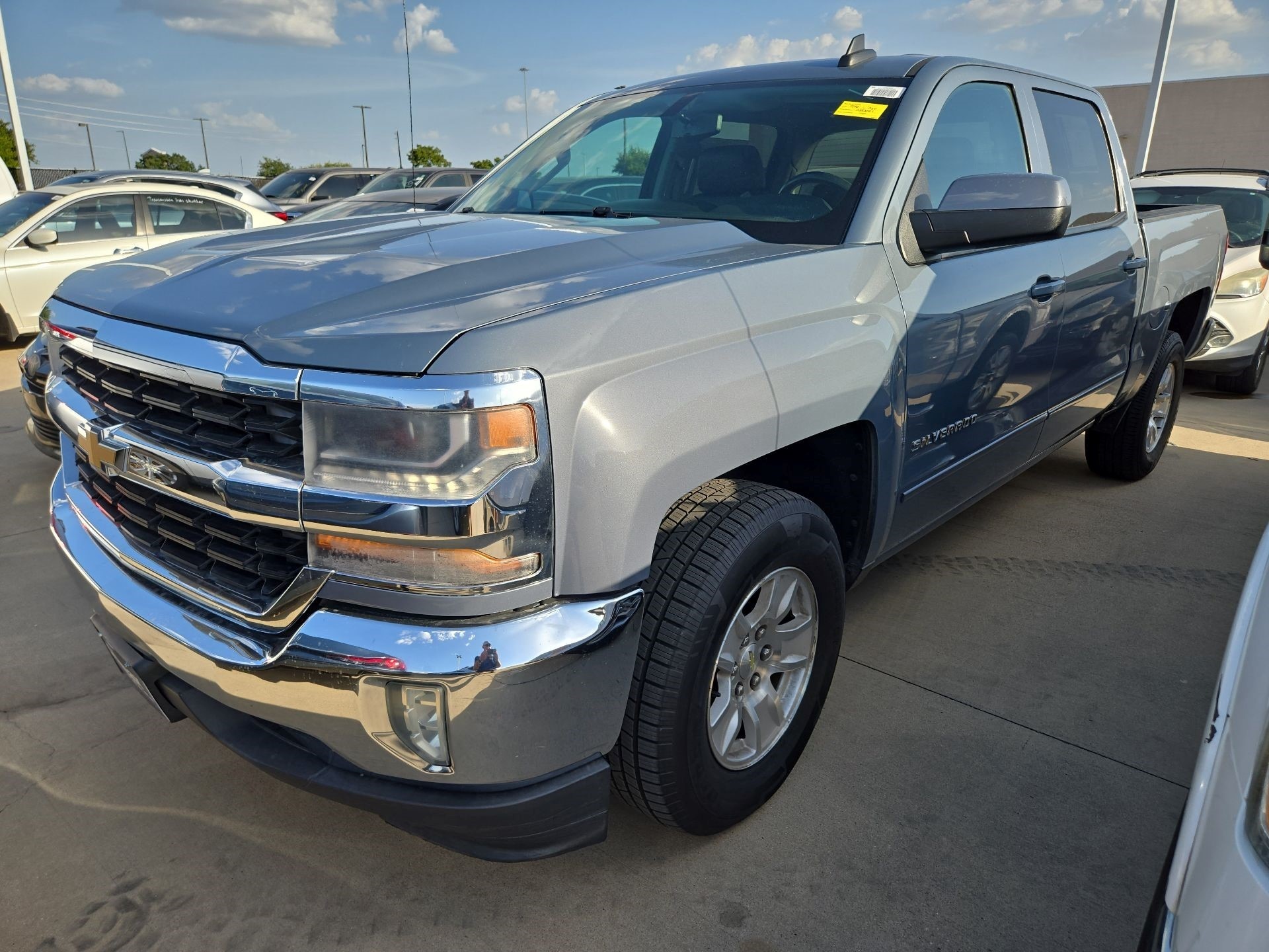Thumbnail: 2016 Chevrolet Silverado 1500 - 2