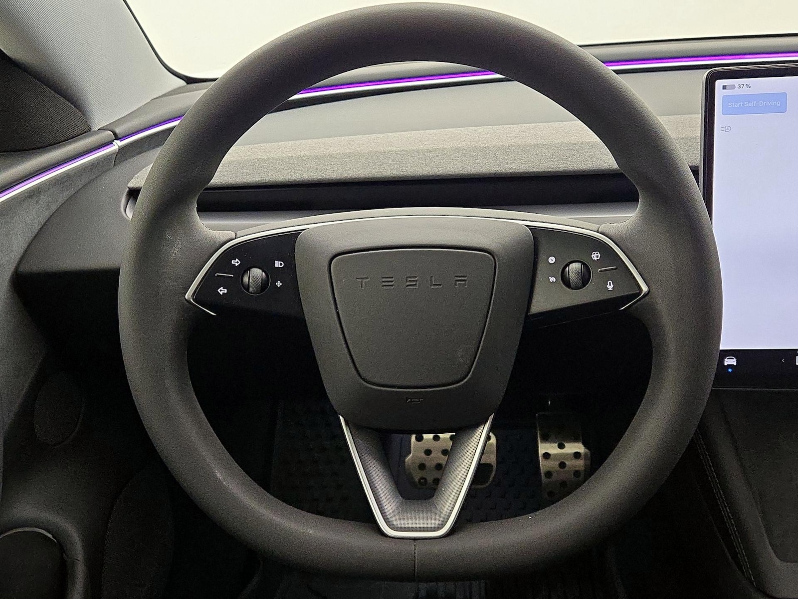 2024 Tesla Model 3 Long Range - Photo 11