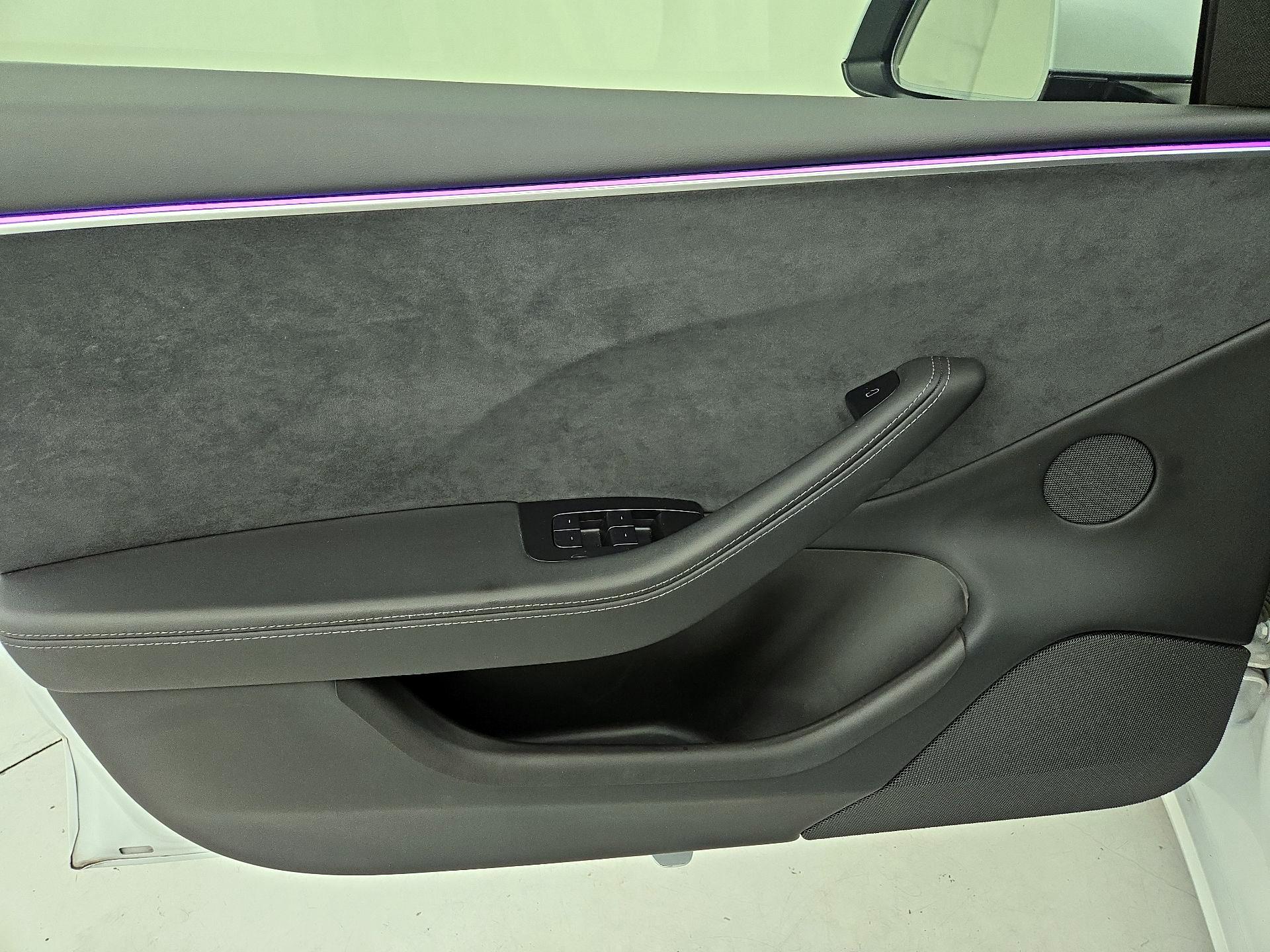 Thumbnail: 2024 Tesla Model 3 - 12