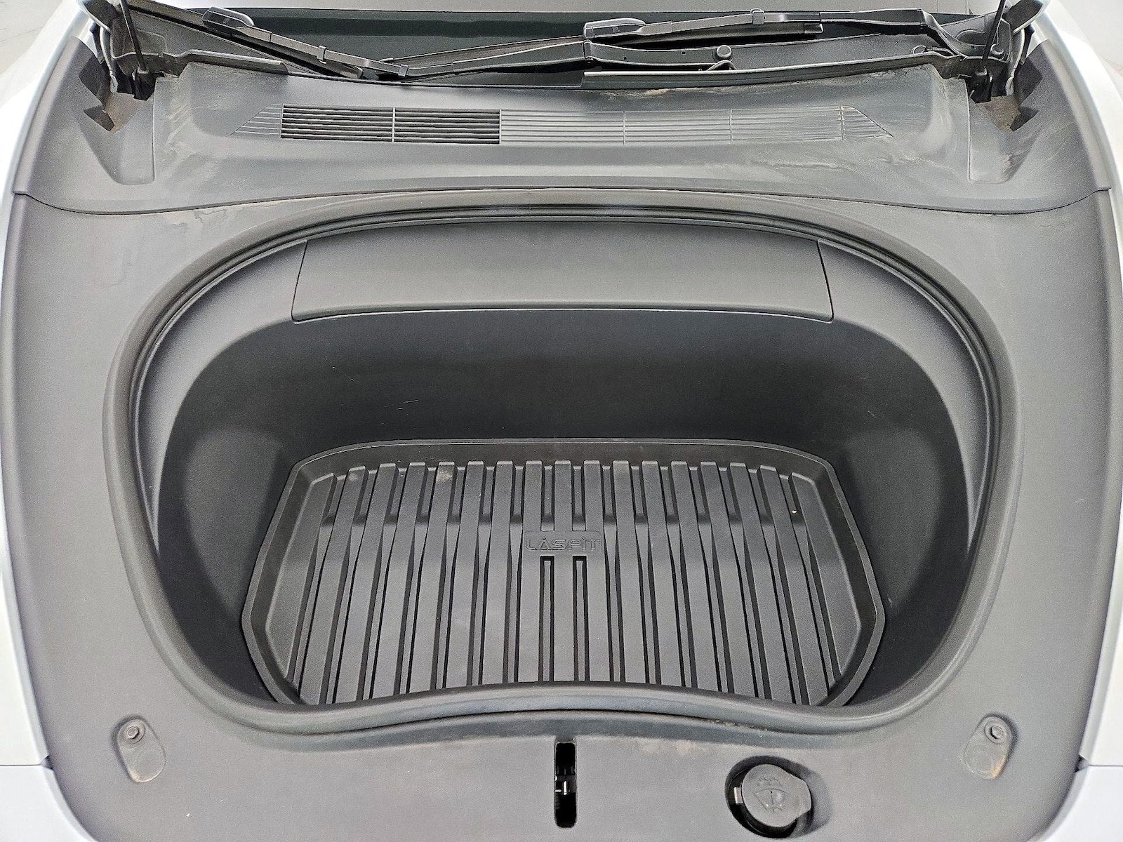2024 Tesla Model 3 Long Range - Photo 24