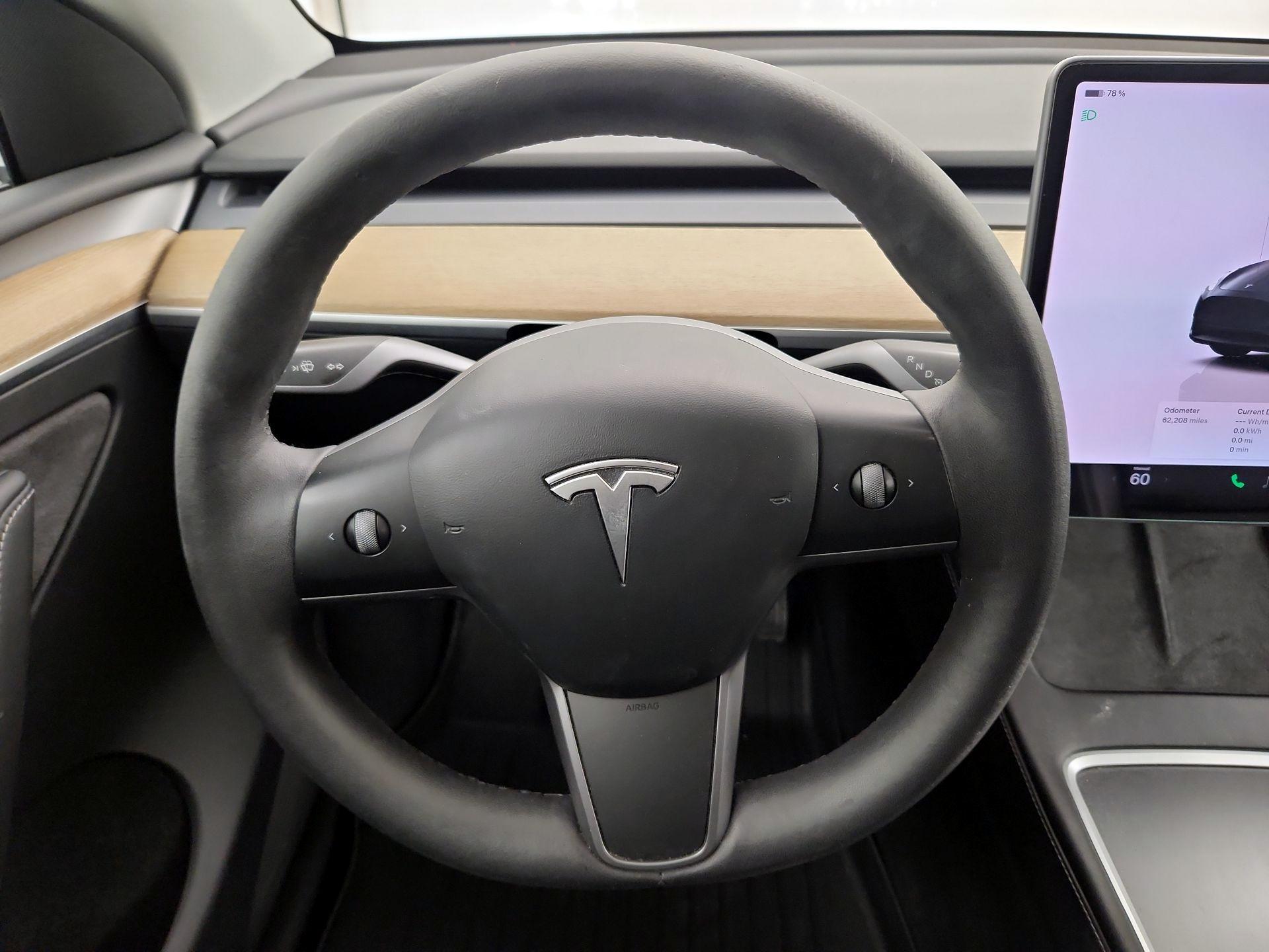 Thumbnail: 2023 Tesla Model Y - 10