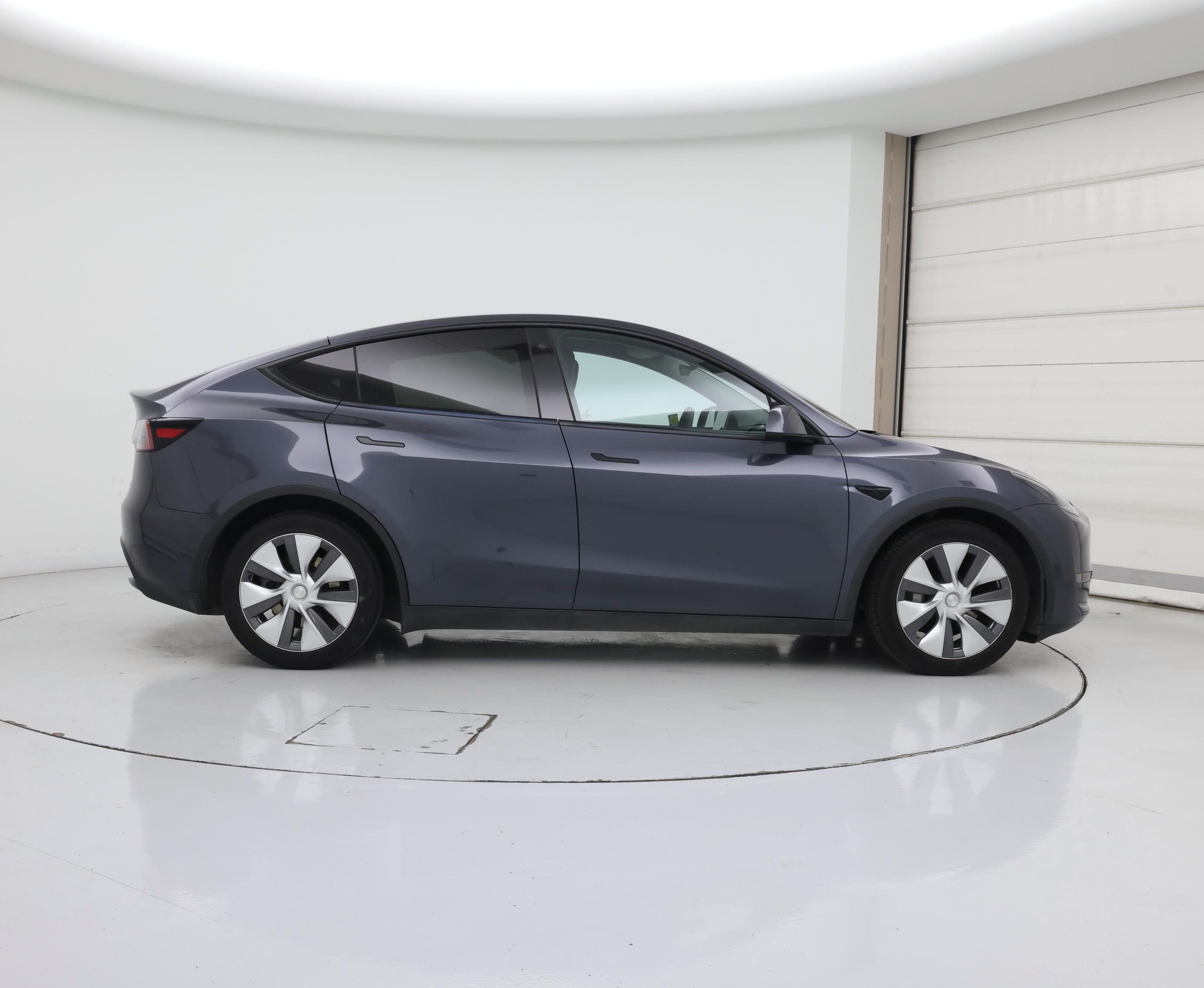 Thumbnail: 2023 Tesla Model Y - 7