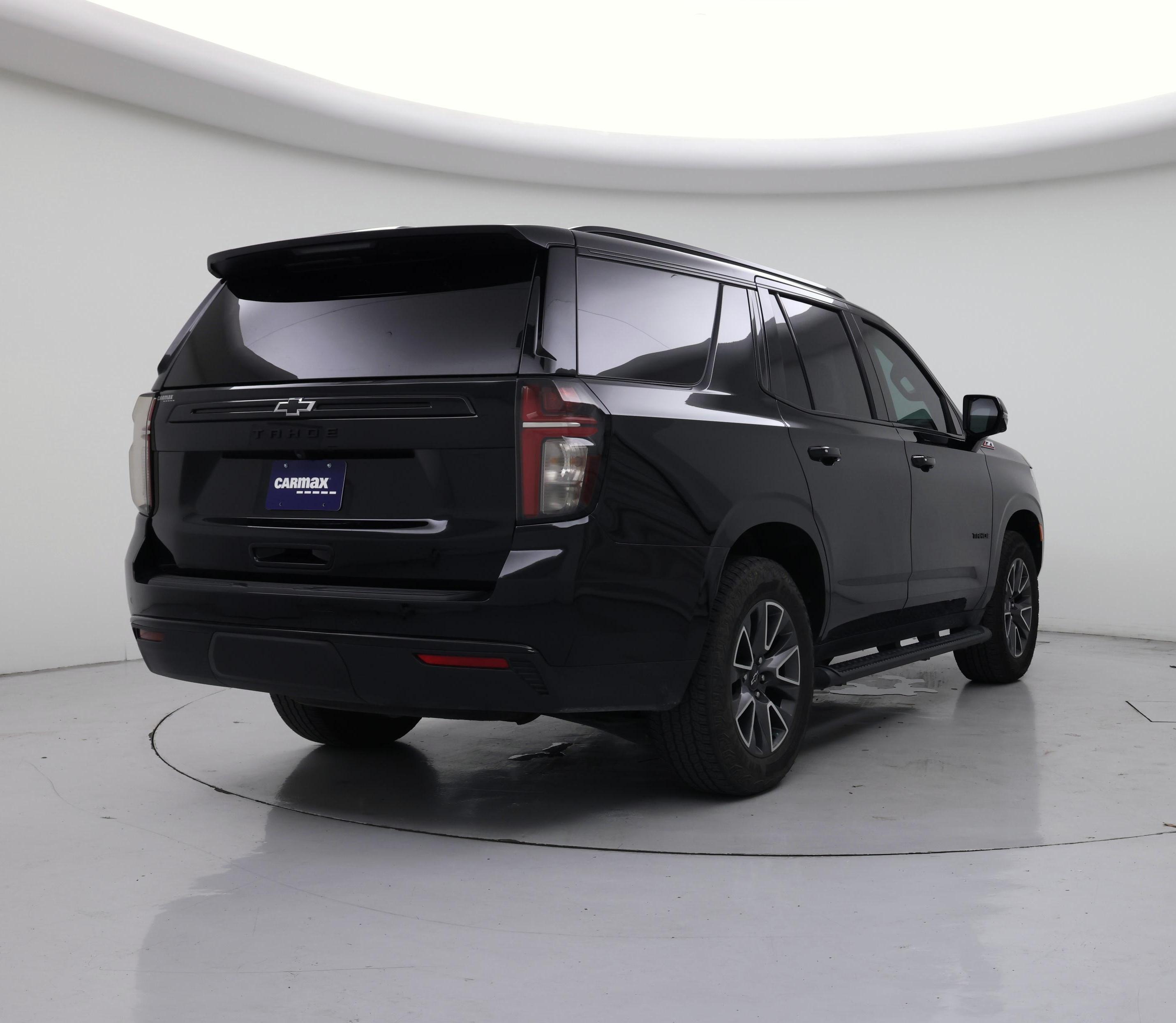 Thumbnail: 2023 Chevrolet Tahoe - 8