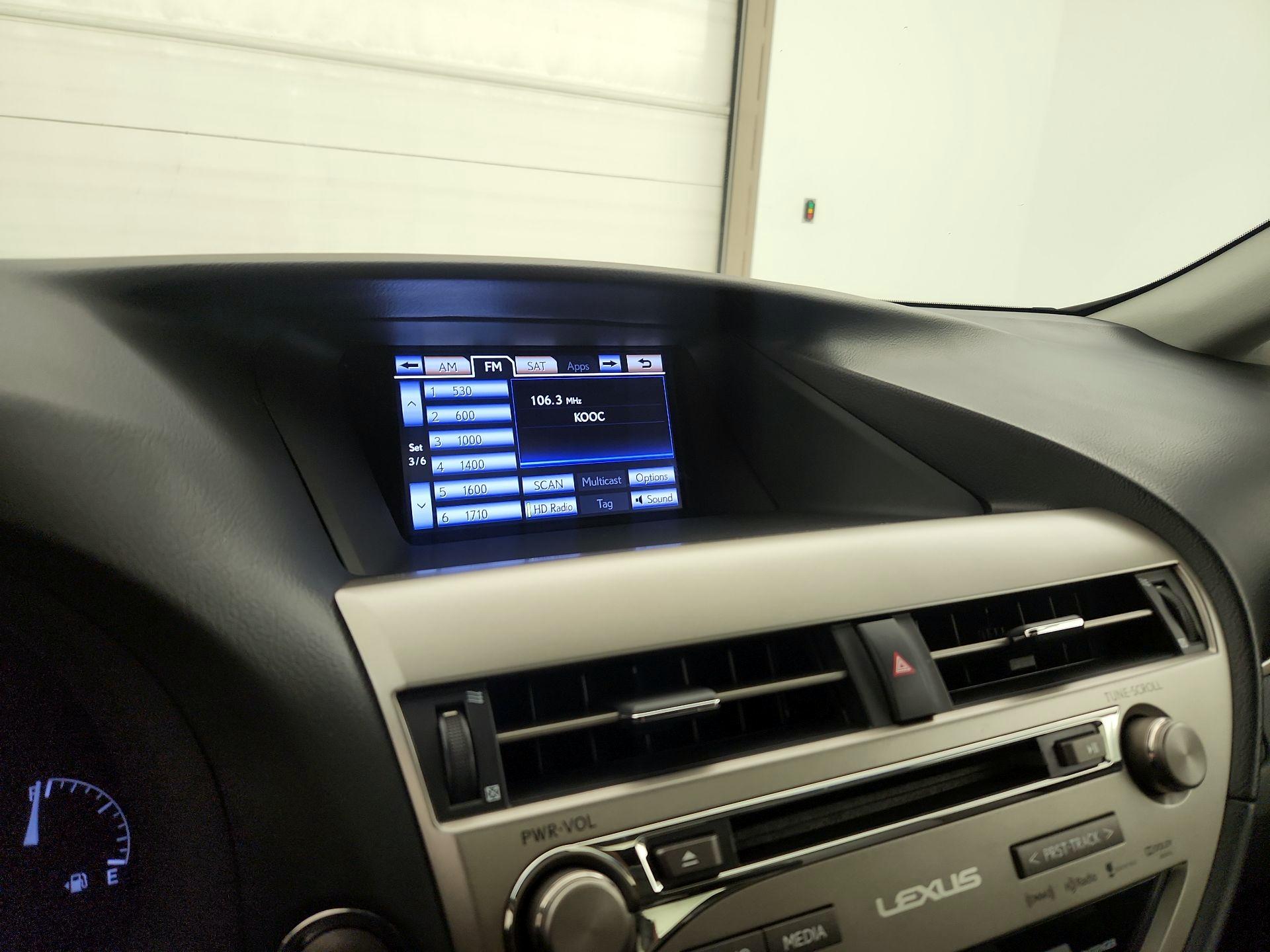 Thumbnail: 2015 Lexus RX - 16