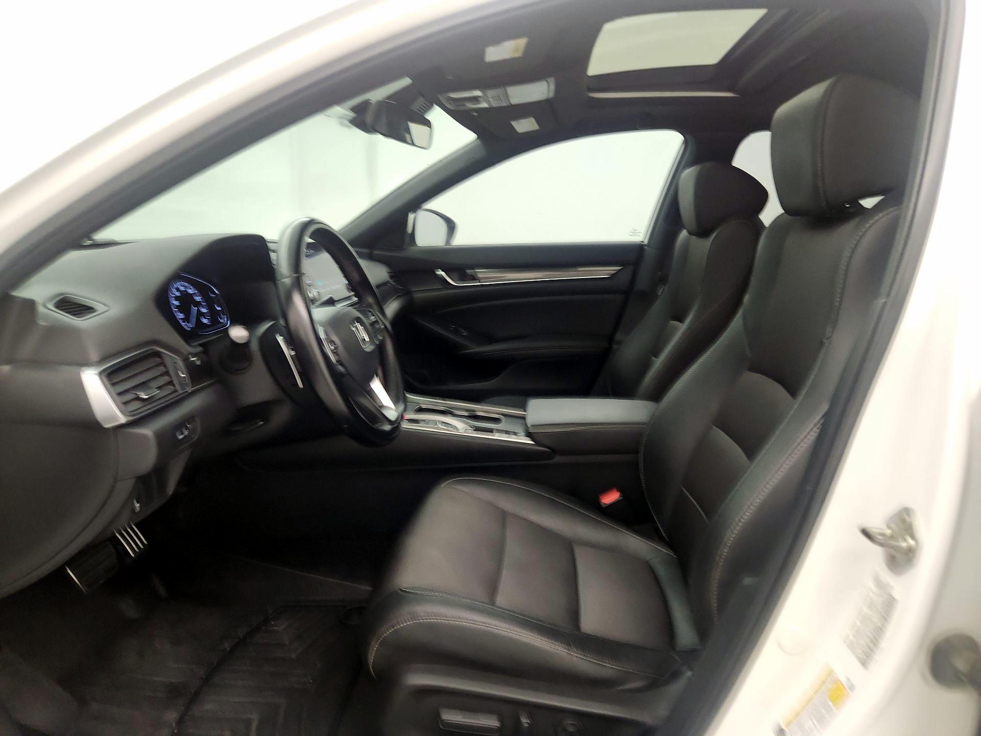 Thumbnail: 2019 Honda Accord - 11
