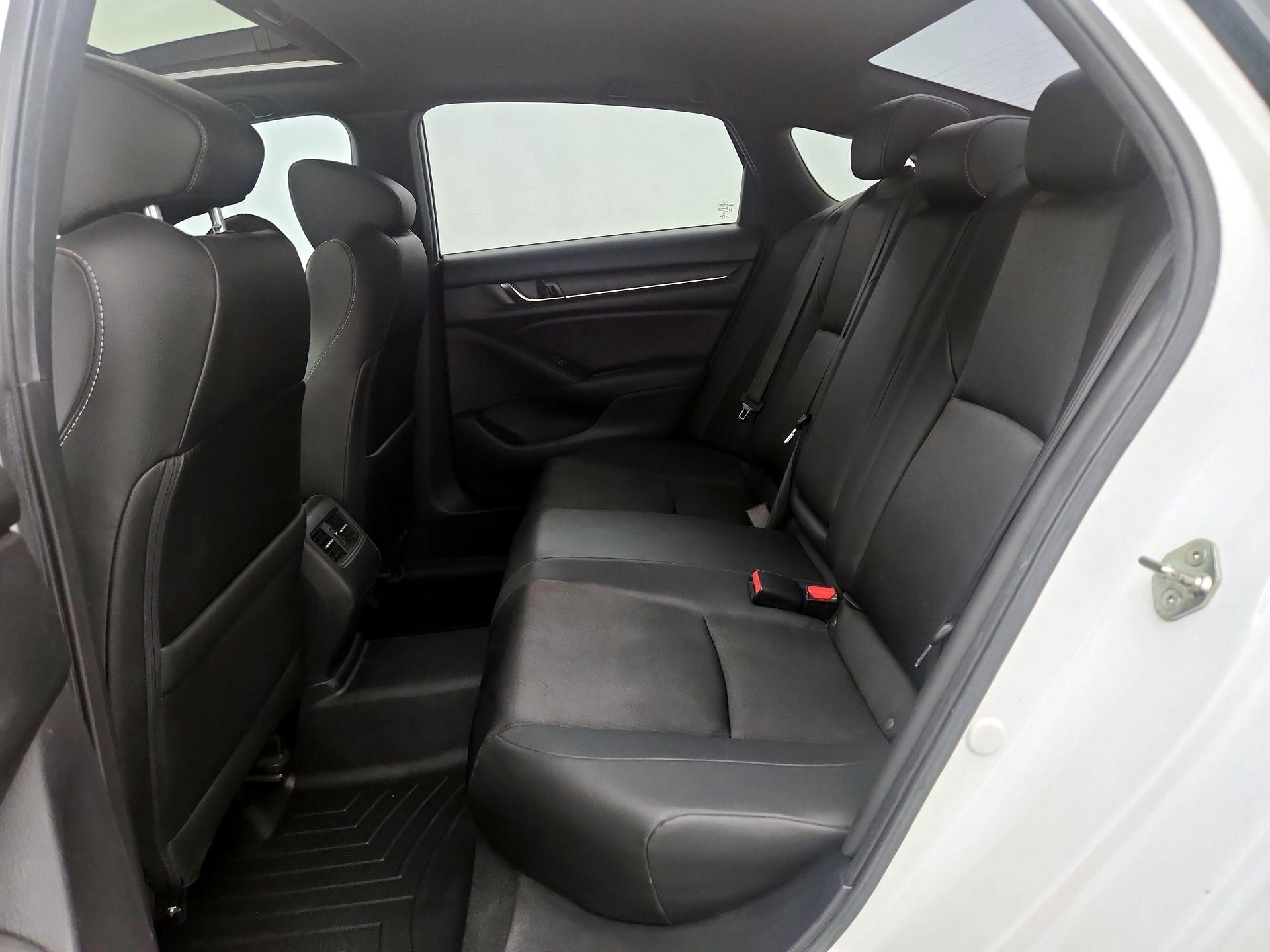 Thumbnail: 2019 Honda Accord - 20
