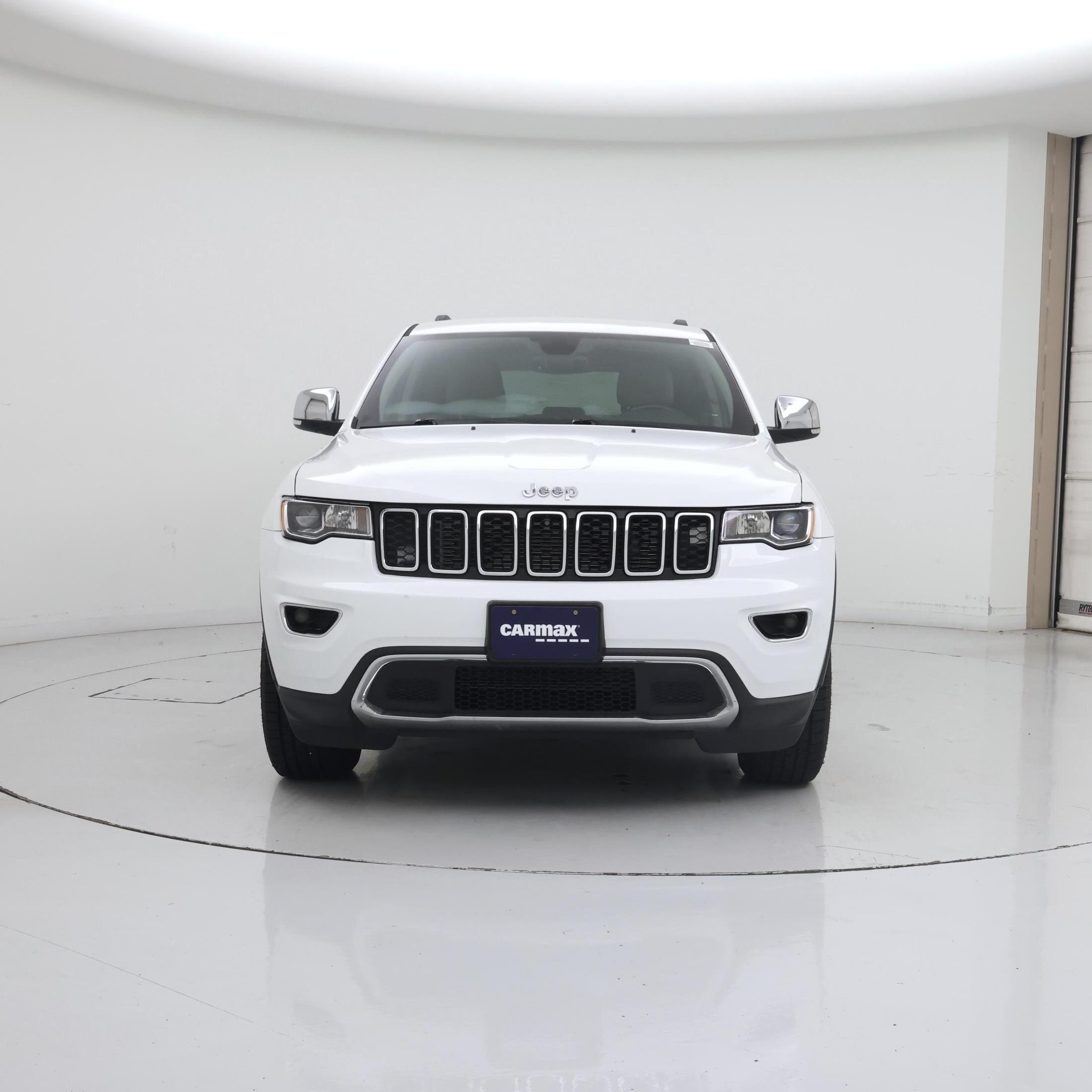 Thumbnail: 2017 Jeep Grand Cherokee - 5