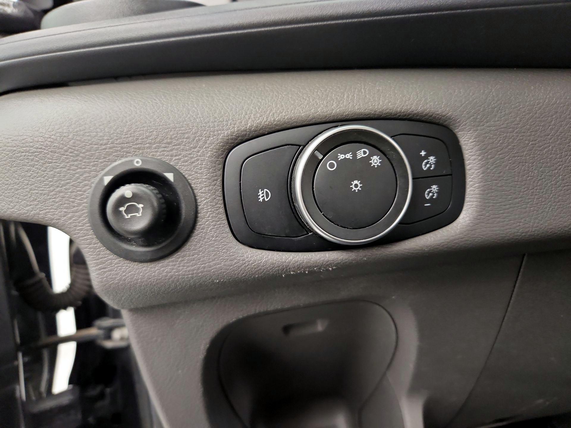 Thumbnail: 2020 Ford Transit Series - 13