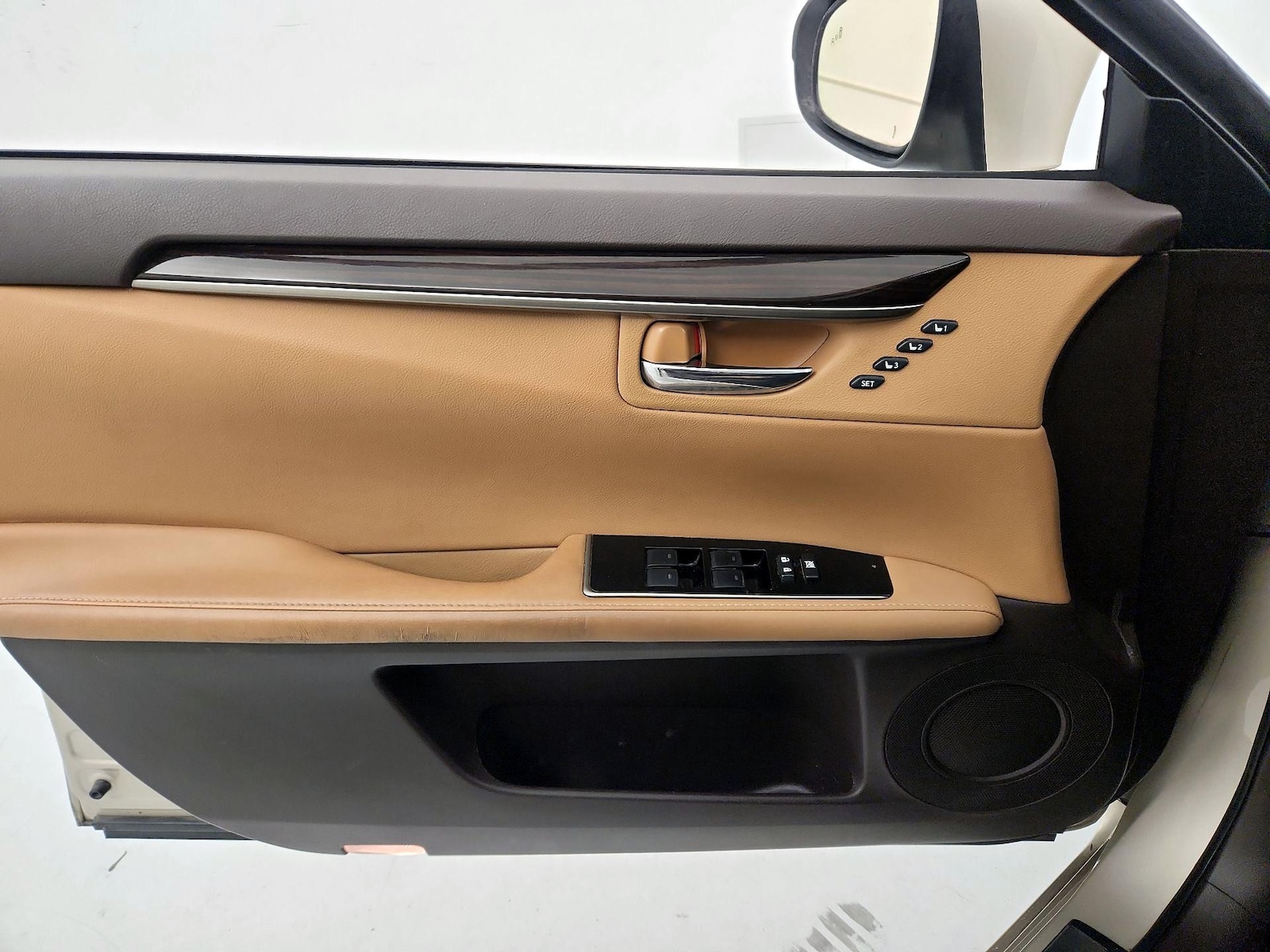 2016 Lexus ES 350 - Photo 13