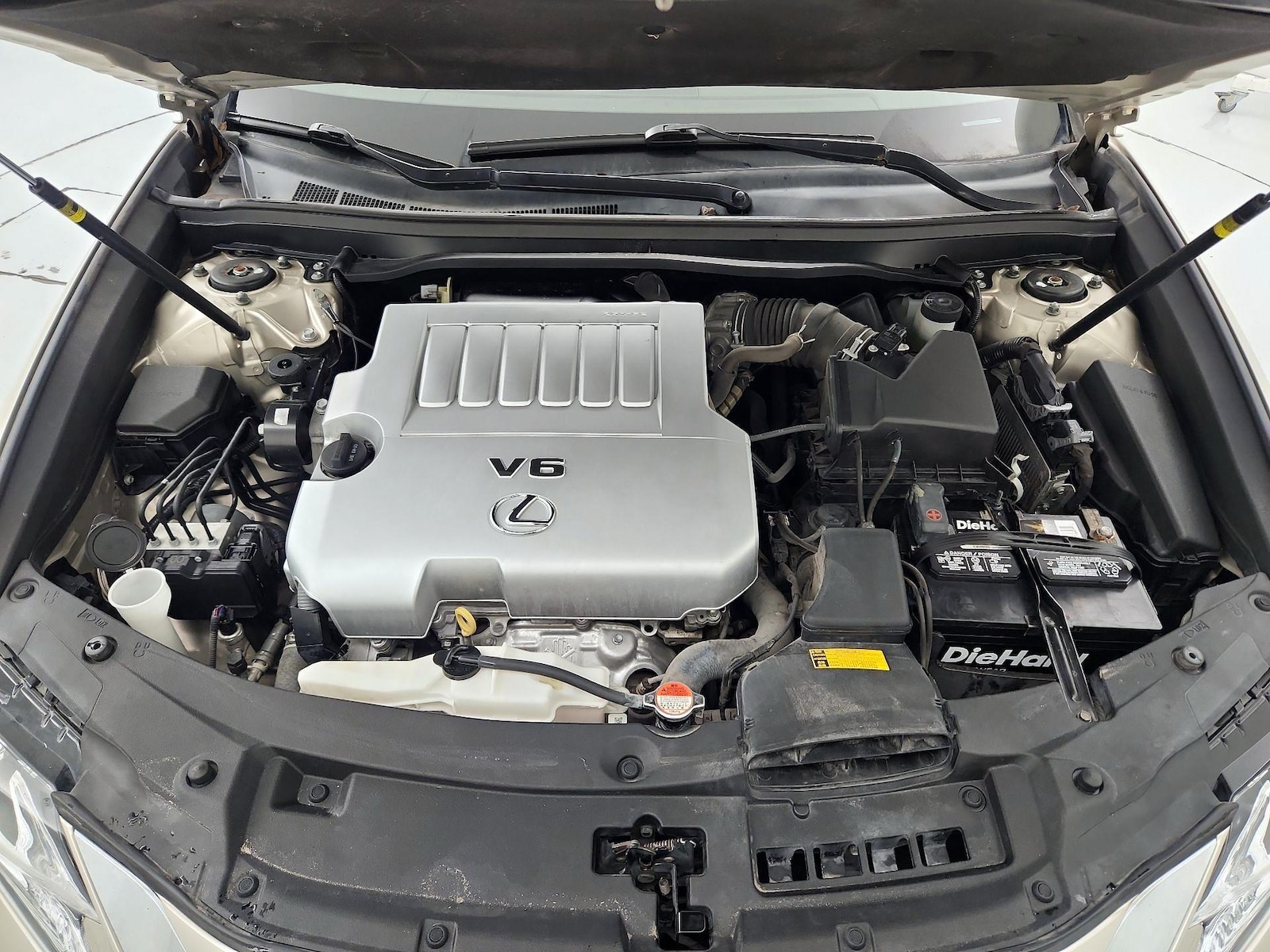 2016 Lexus ES 350 - Photo 22