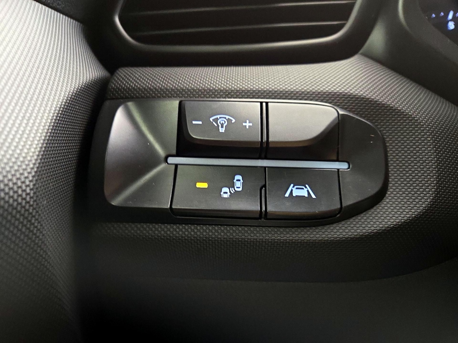 2021 Hyundai Veloster N - Photo 14