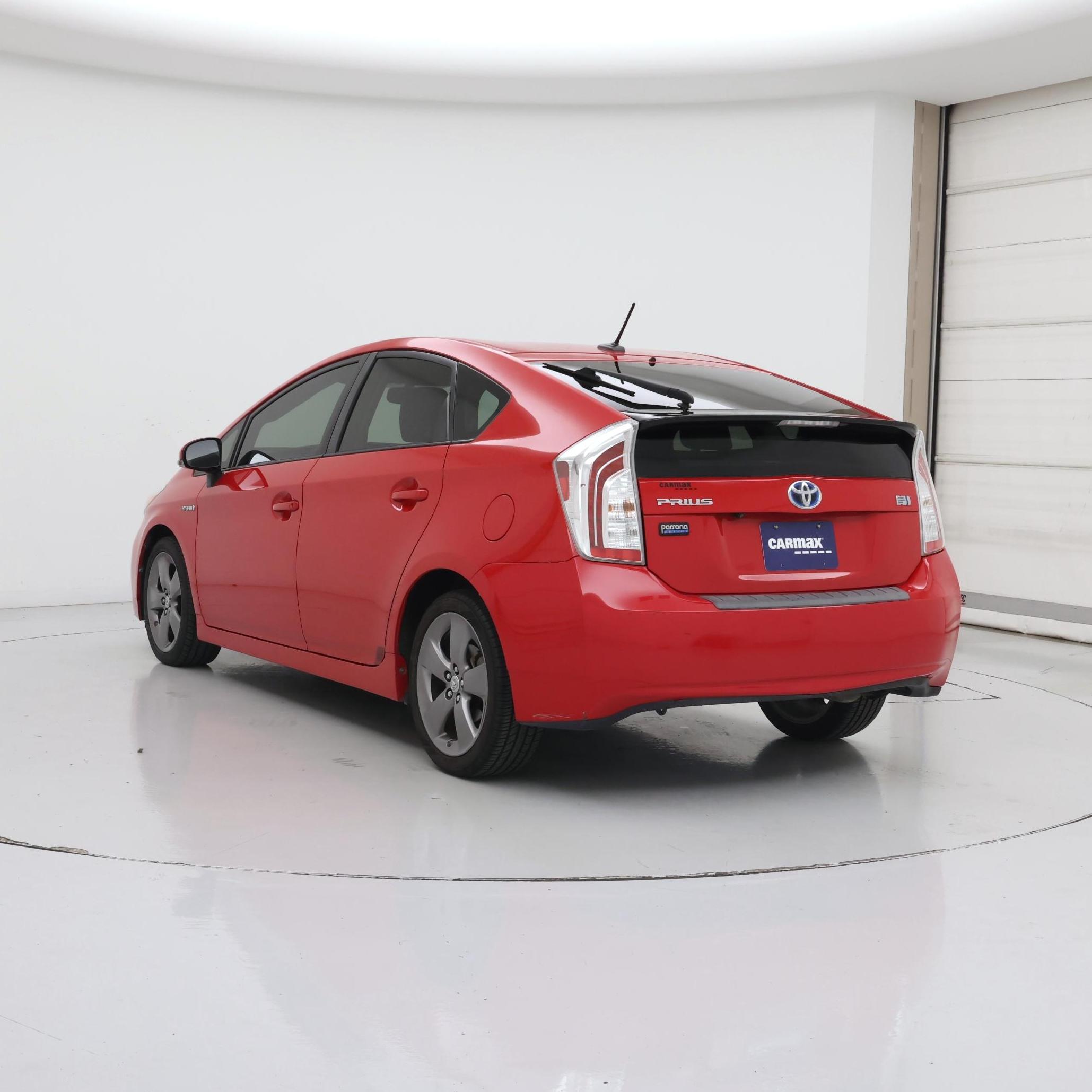 Thumbnail: 2015 Toyota Prius - 2