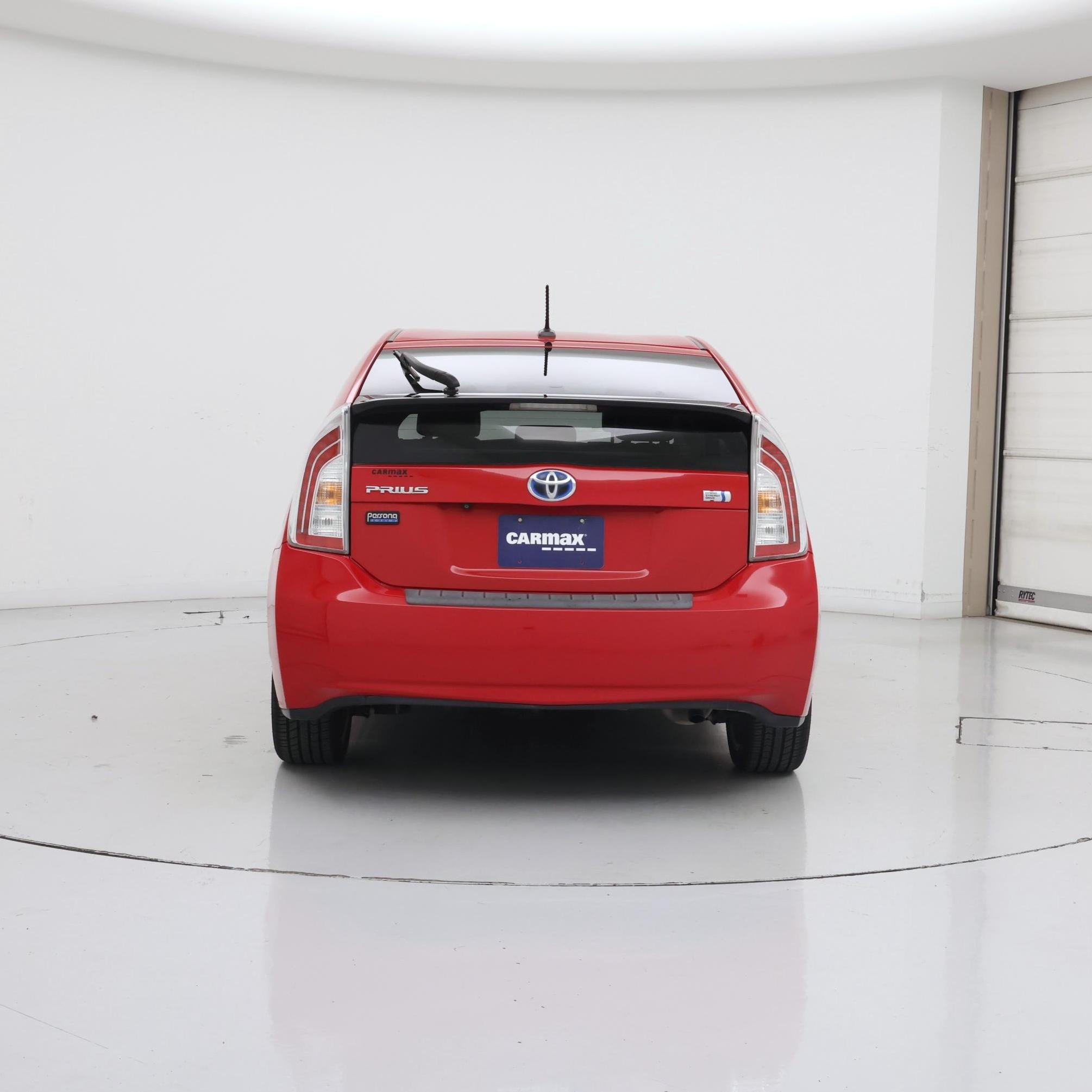 Thumbnail: 2015 Toyota Prius - 6