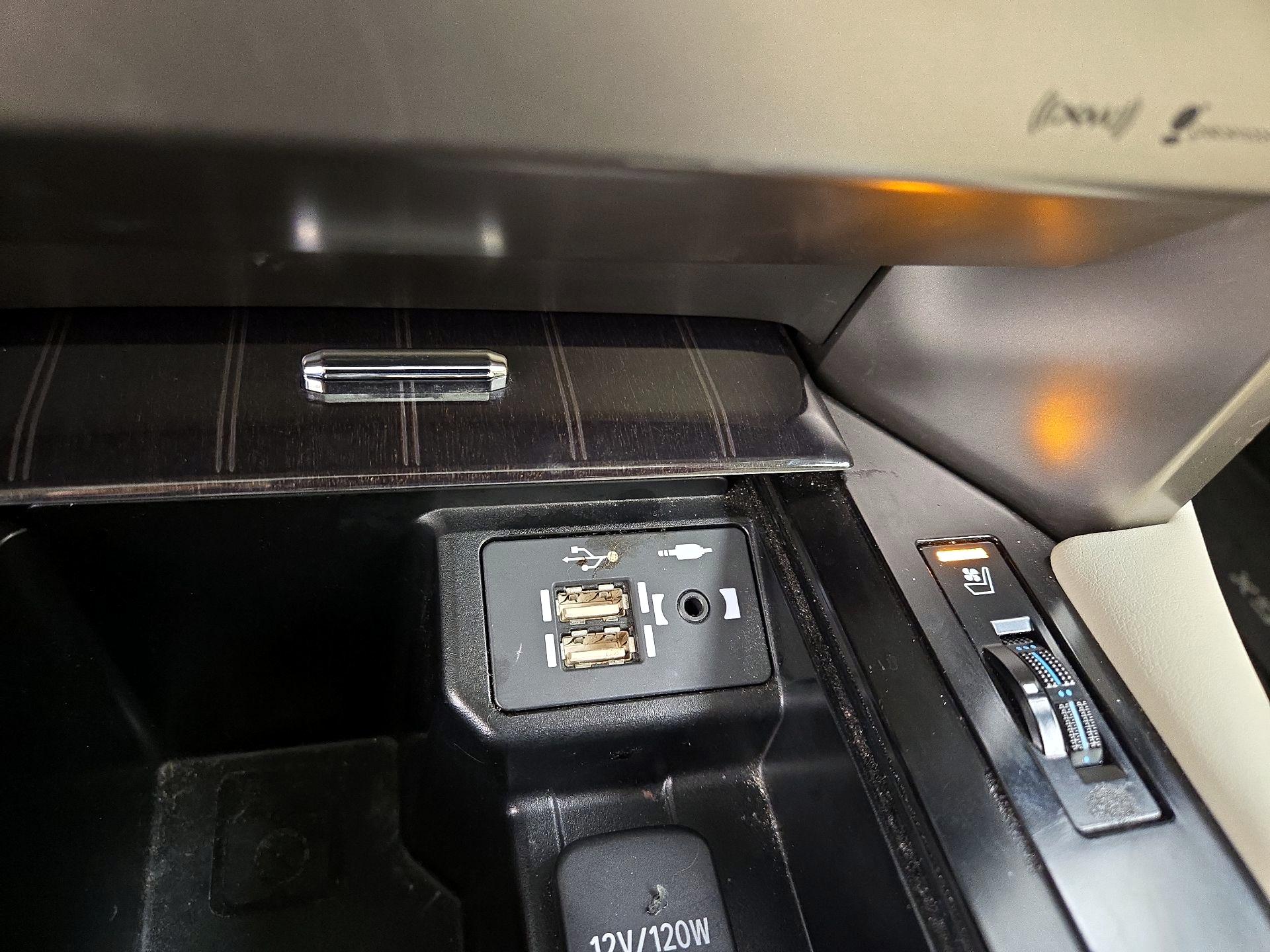 Thumbnail: 2021 Lexus GX - 19