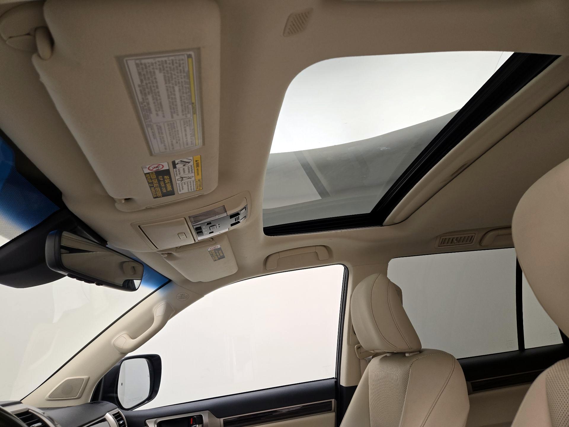 Thumbnail: 2021 Lexus GX - 20